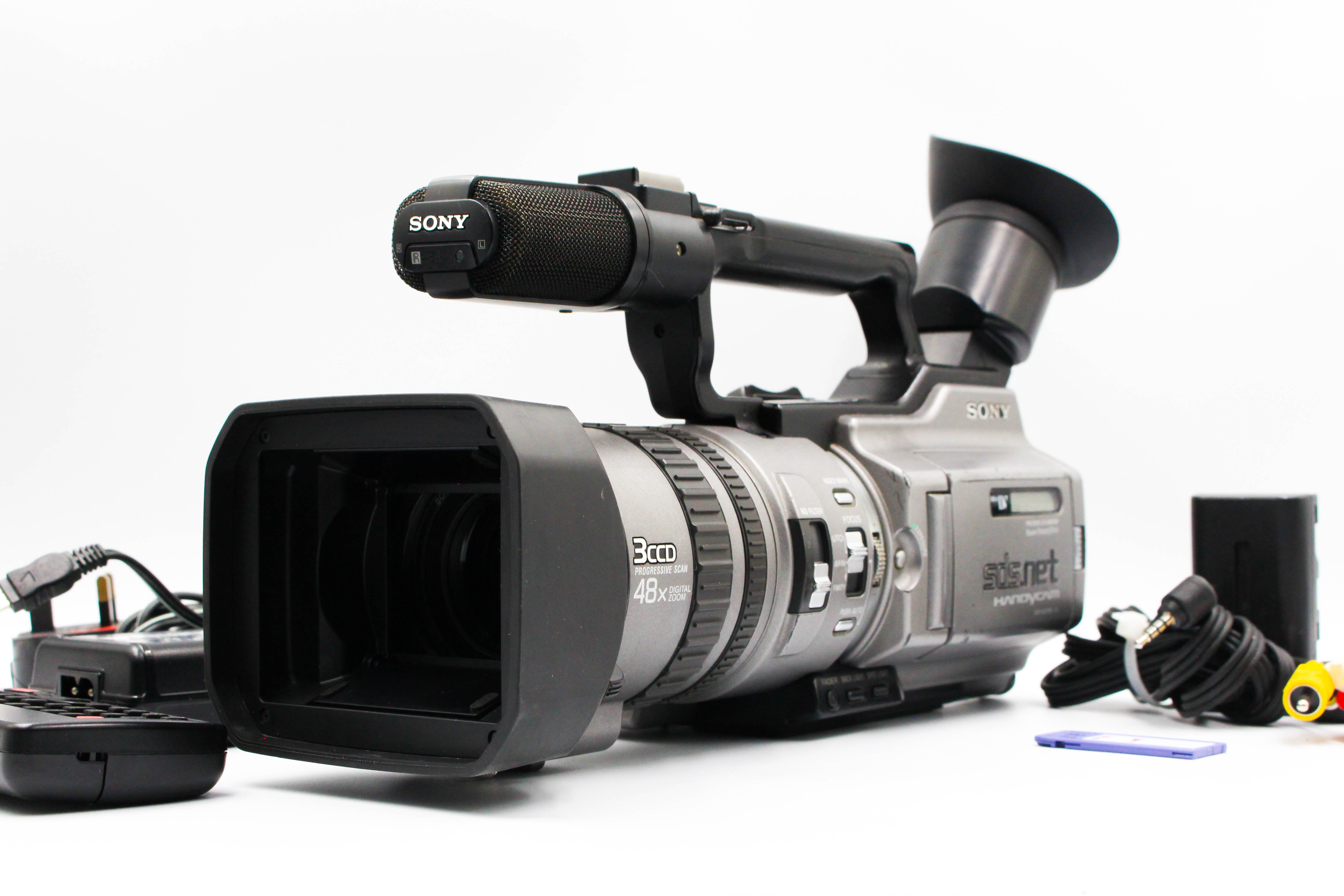 Sony DCR-VX2100E MiniDV Handycam Digital Video Camera Camcorder