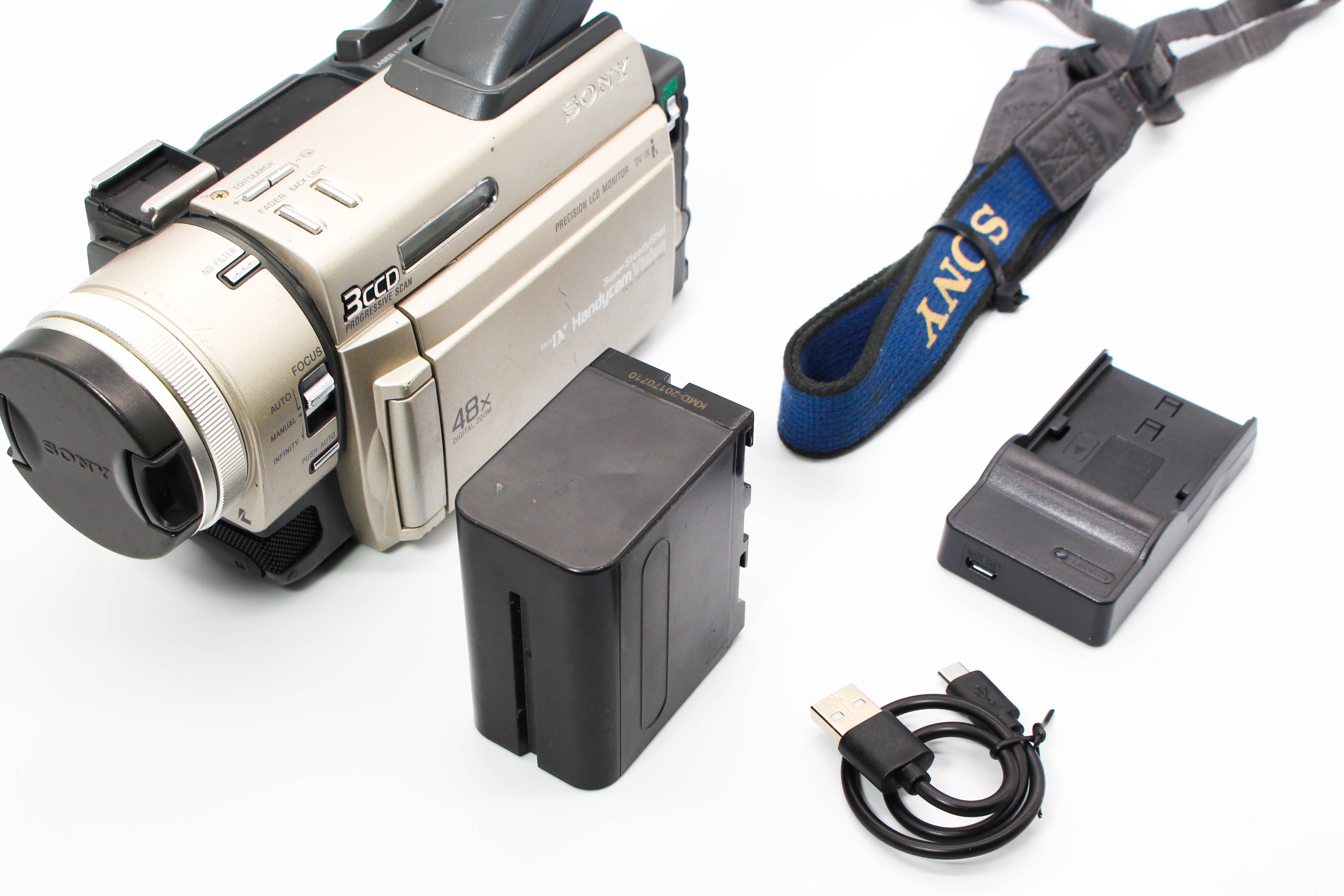 Sony DCR-TRV900E MiniDV Handycam Tape Digital Video Camcorder - Tested Bundle Excellent