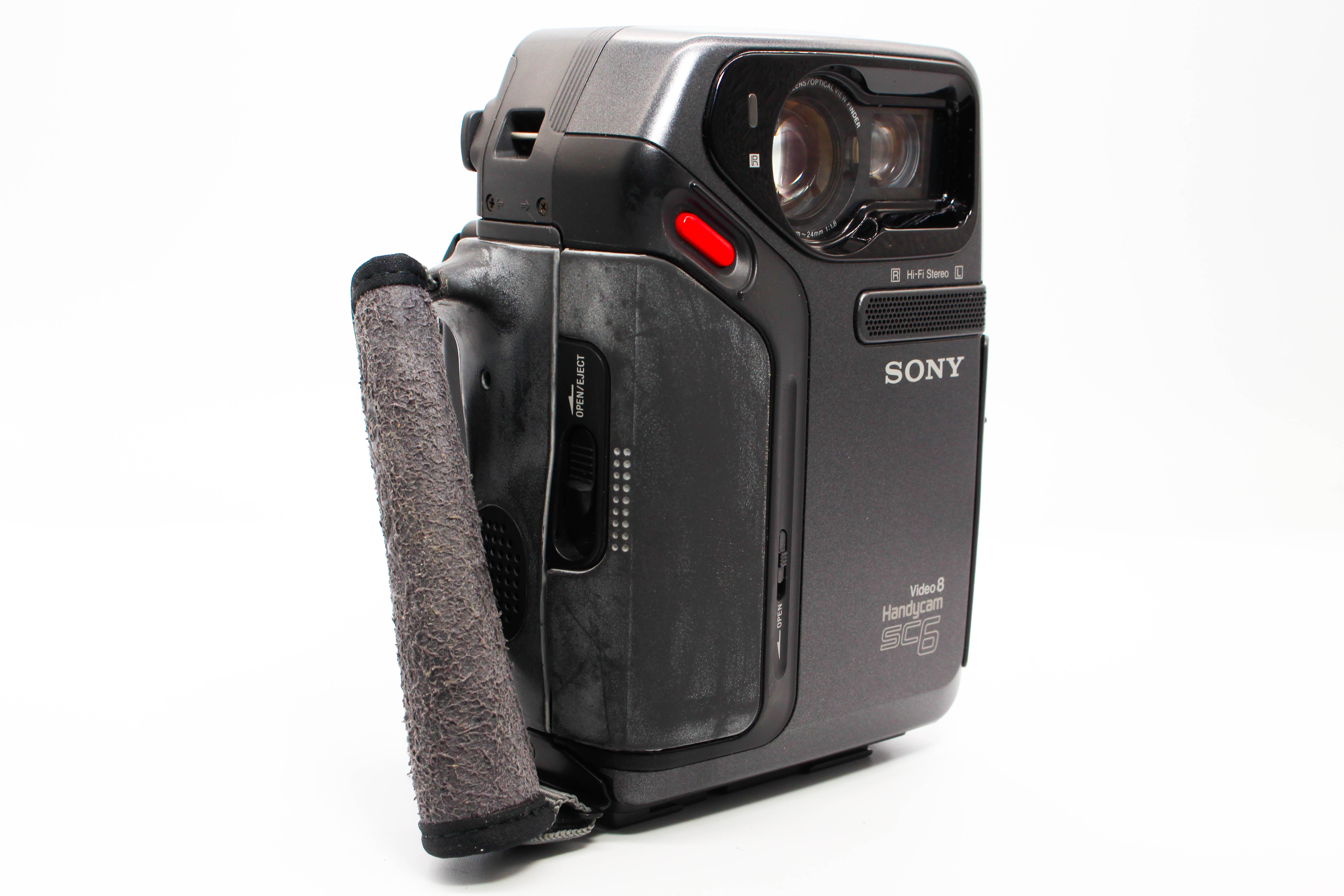 Sony CCD-SC6E Video8 8mm Handycam Video Camcorder Camera - Tested Bundle