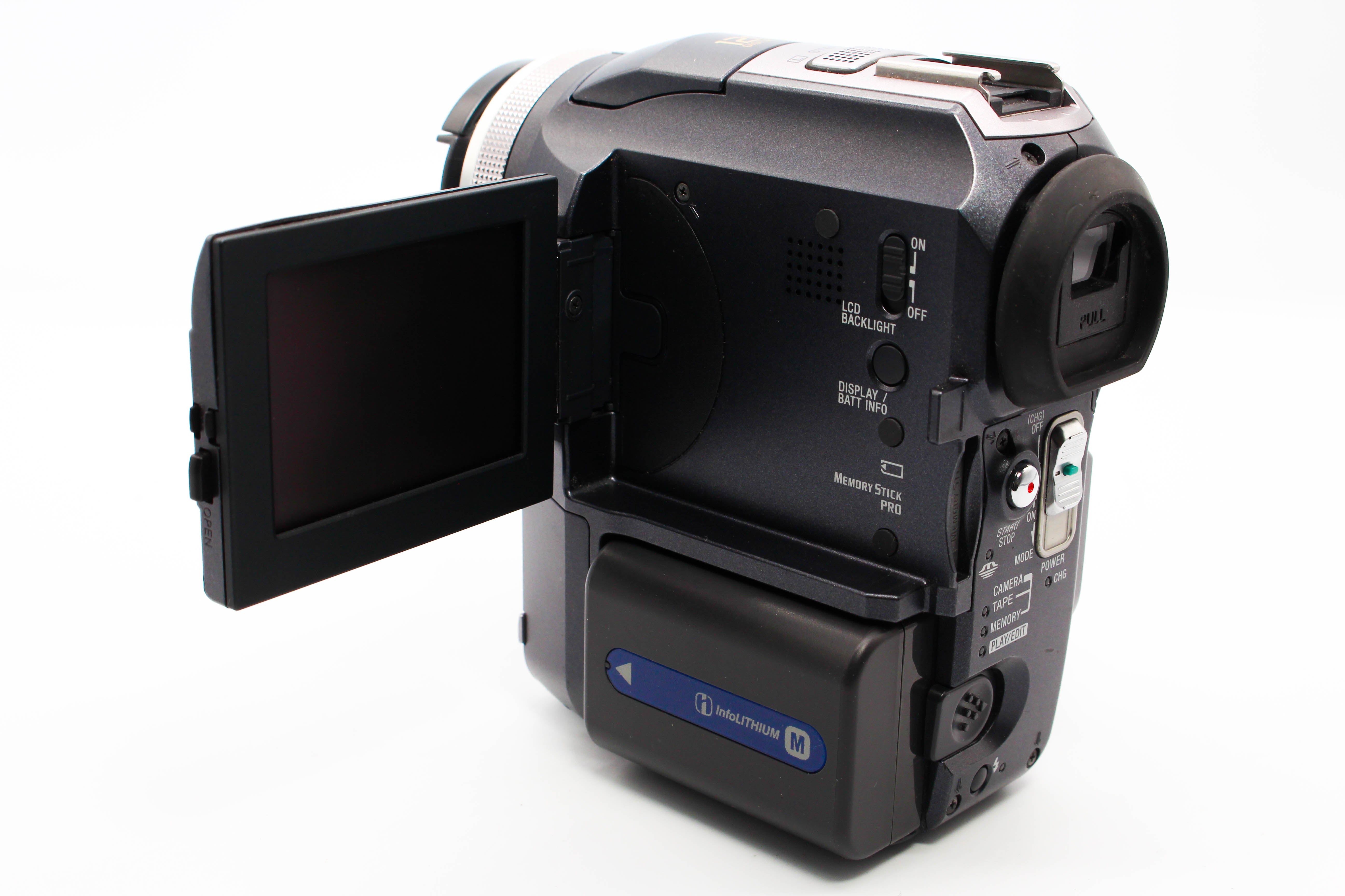 Sony DCR-PC330E MiniDV Video Handycam Camcorder Camera - Tested Bundle Good