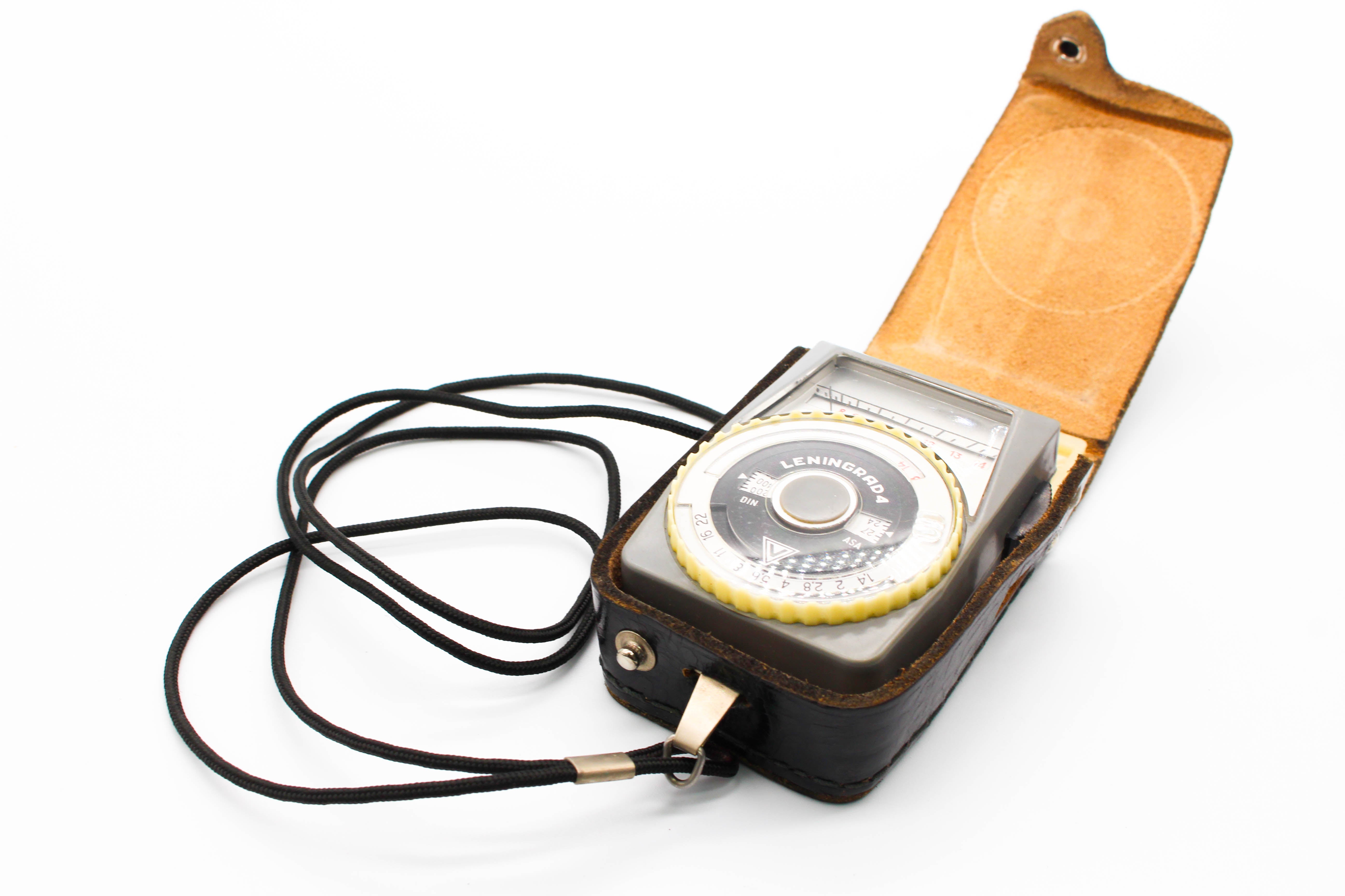 Leningrad 4 Vintage Soviet Light/Exposure Meter With Original Leather Case  - Tested Excellent