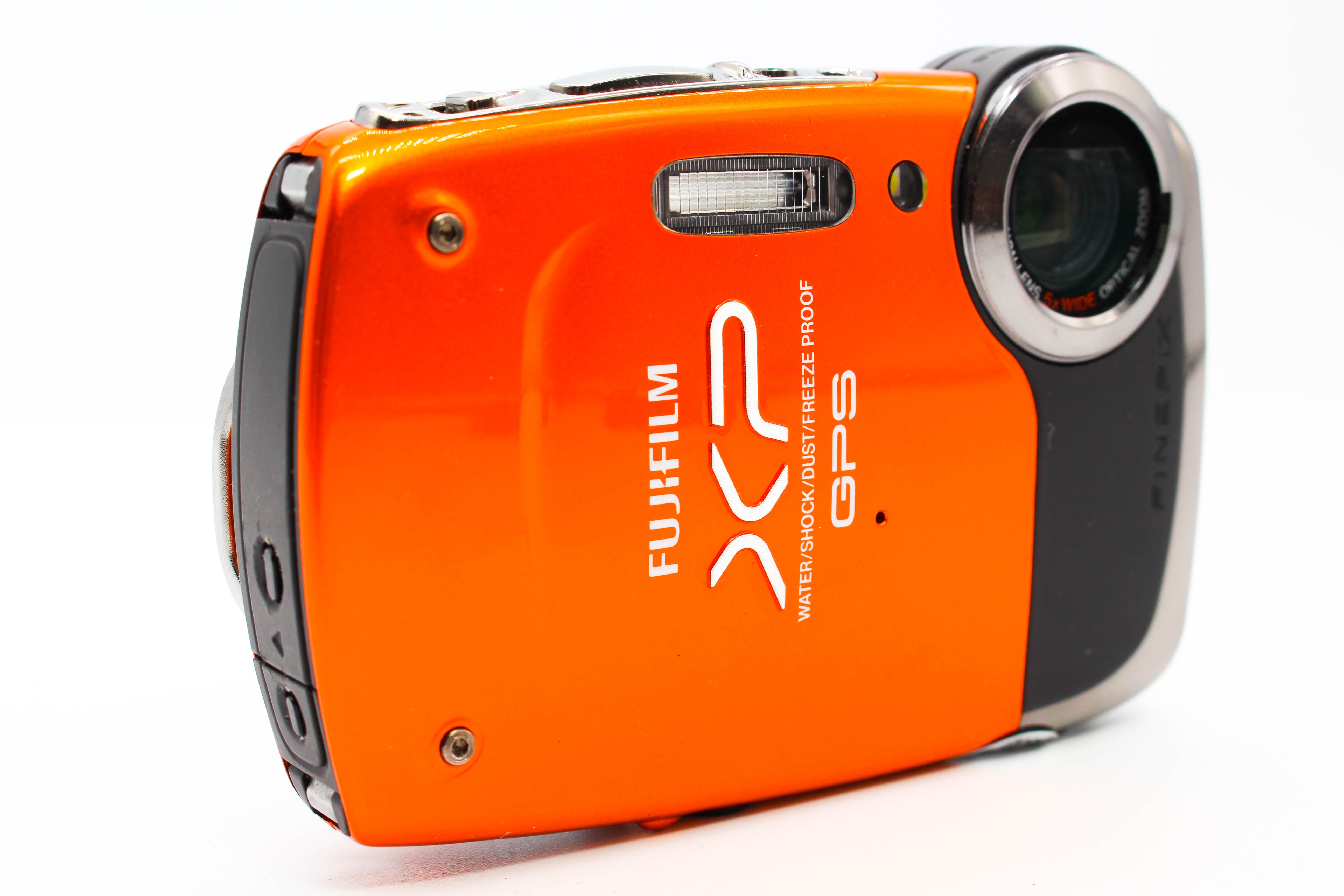 FujiFilm FinePix XP30 14.0 Mega Pixels Retro Digital Camera Waterproof Digicam - Tested Bundle Excellent