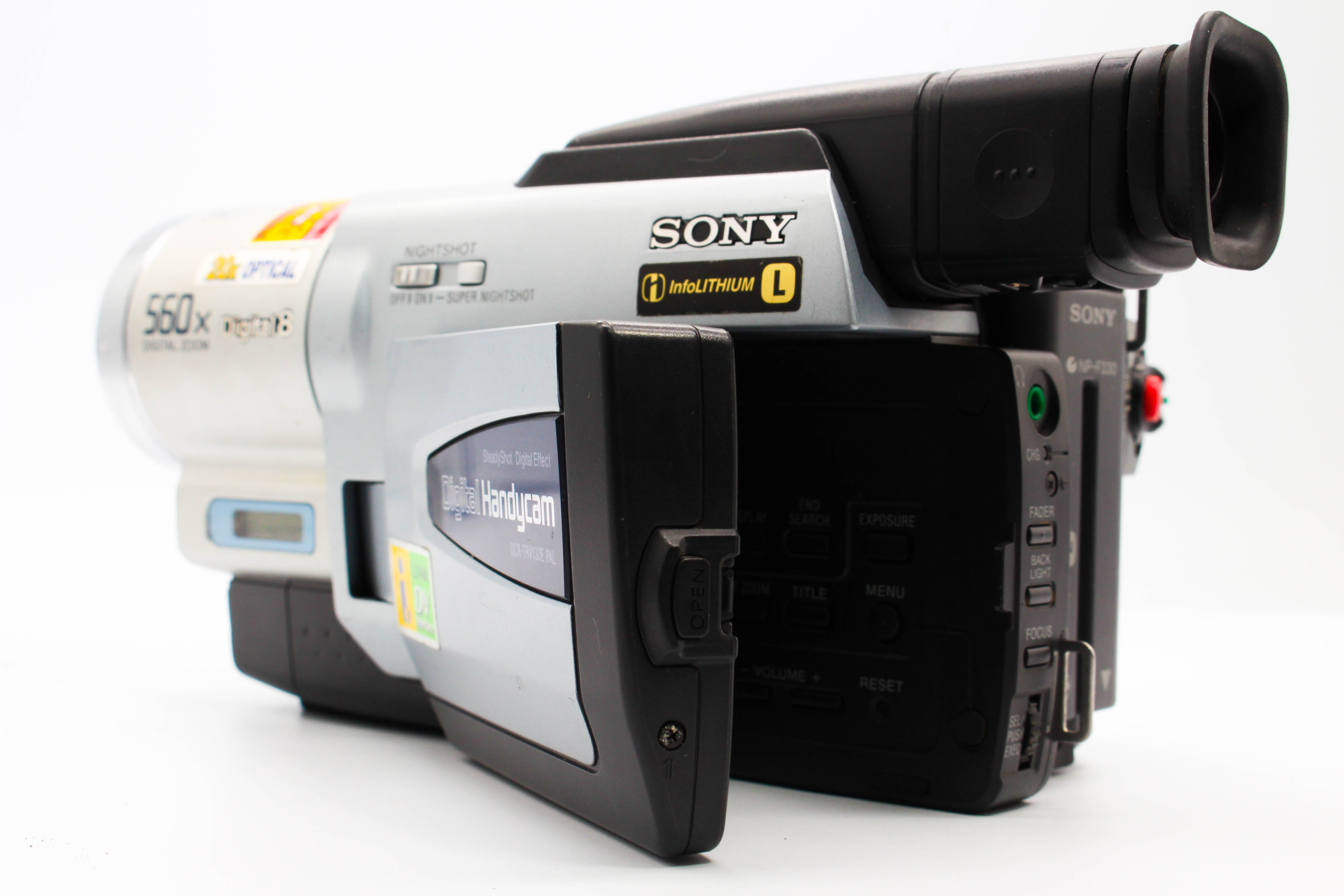 Sony DCR-TRV130E Digital8 8mm Handycam Camera Digital Video Camcorder - Tested Bundle Excellent