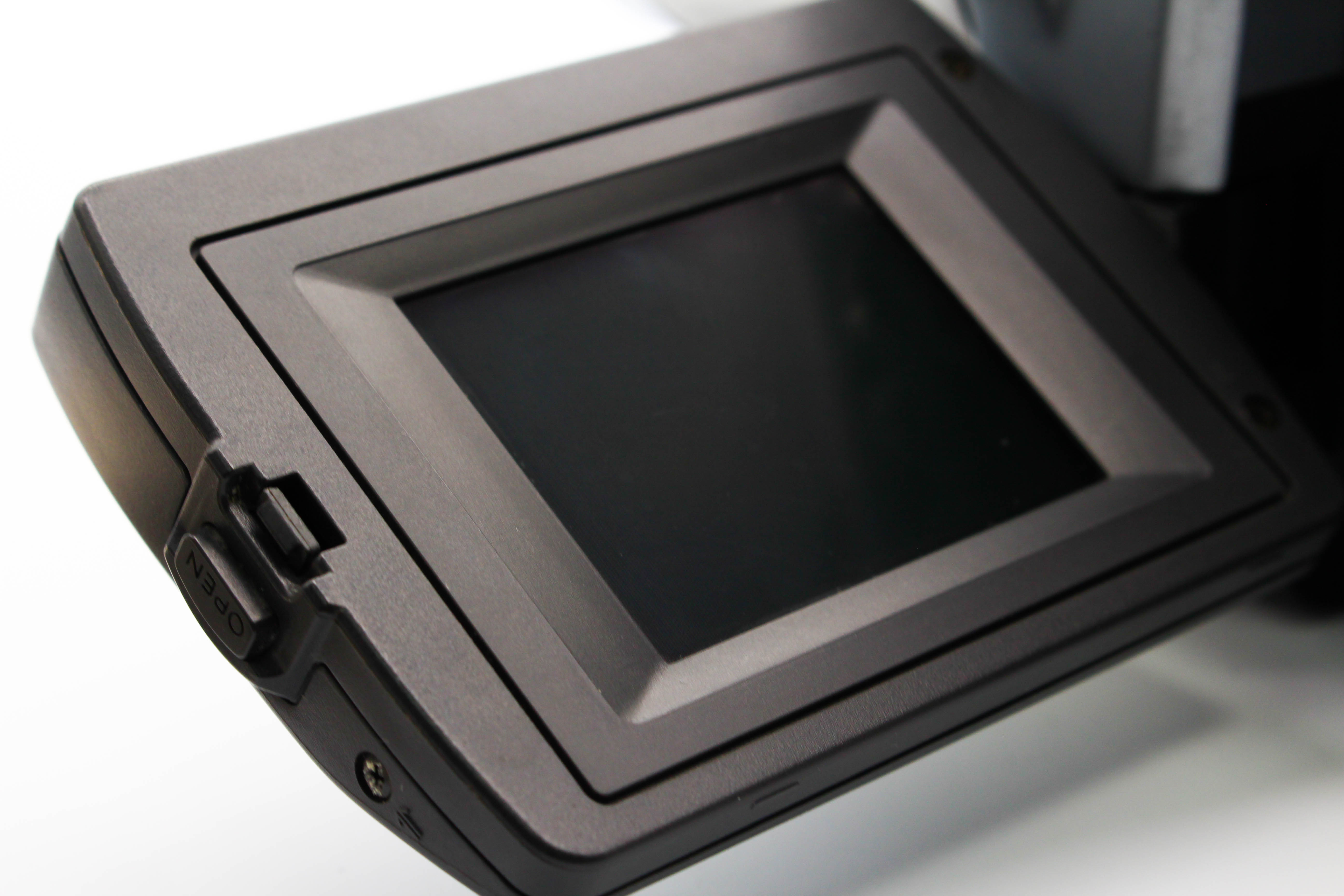 Sony DCR-TRV130E Digital8 8mm Handycam Camera Digital Video Camcorder - Tested Bundle Excellent