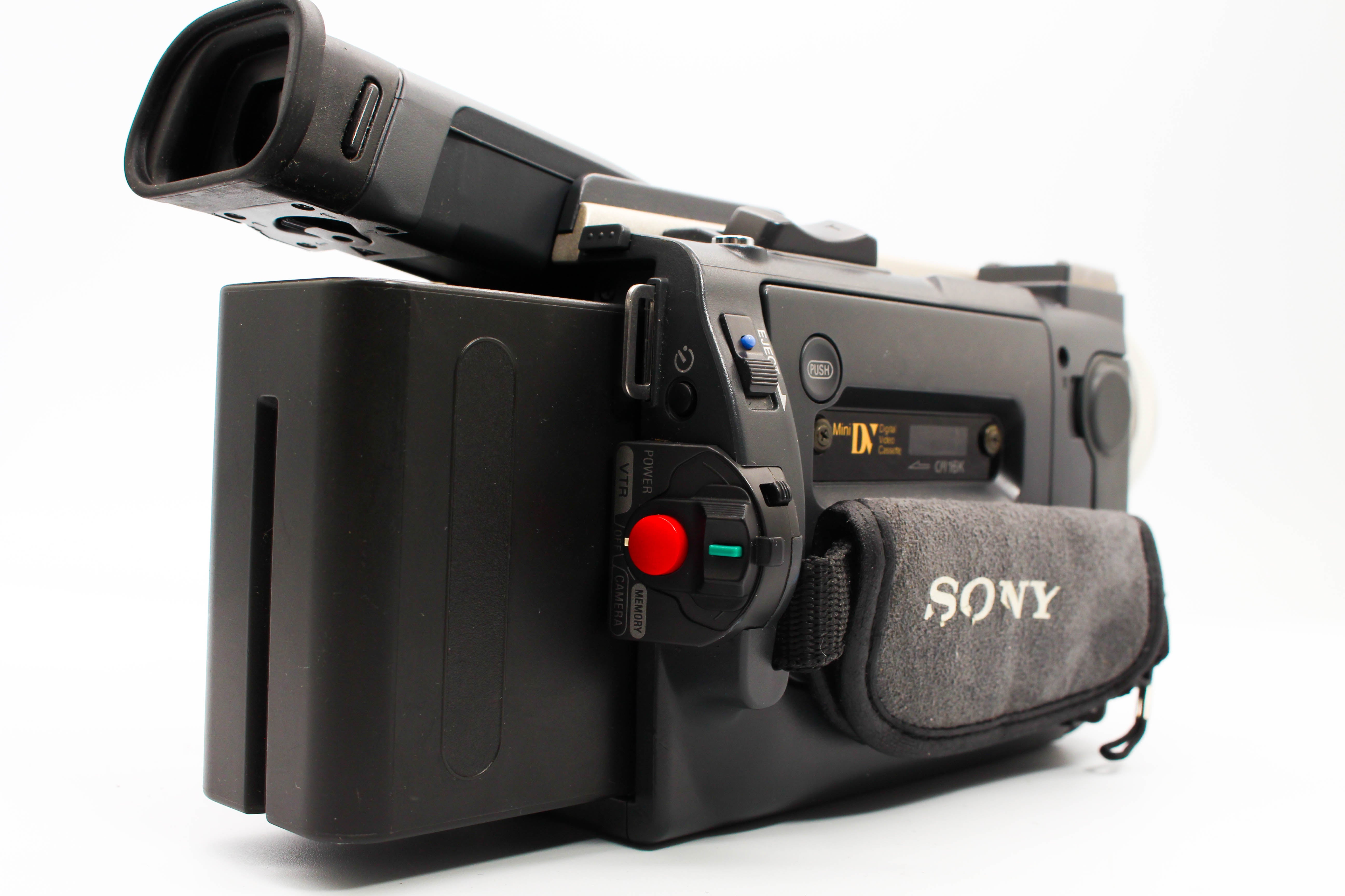 Sony DCR-TRV900E MiniDV Handycam Camcorder Digital Video Camera - Tested Bundle Excellent