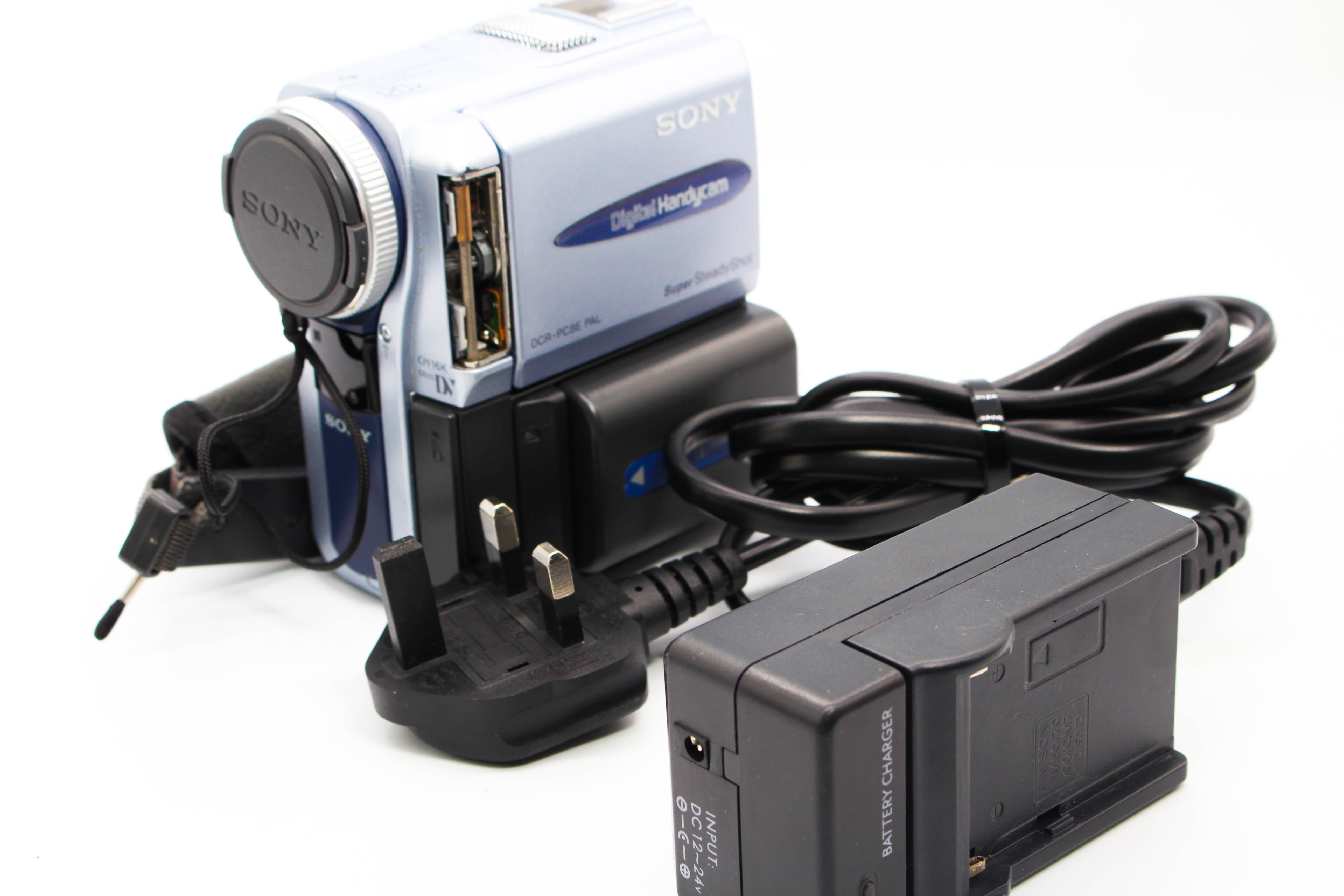 Sony DCR-PC8E MiniDV Handycam Camera Digital Video Camcorder - Tested Bundle