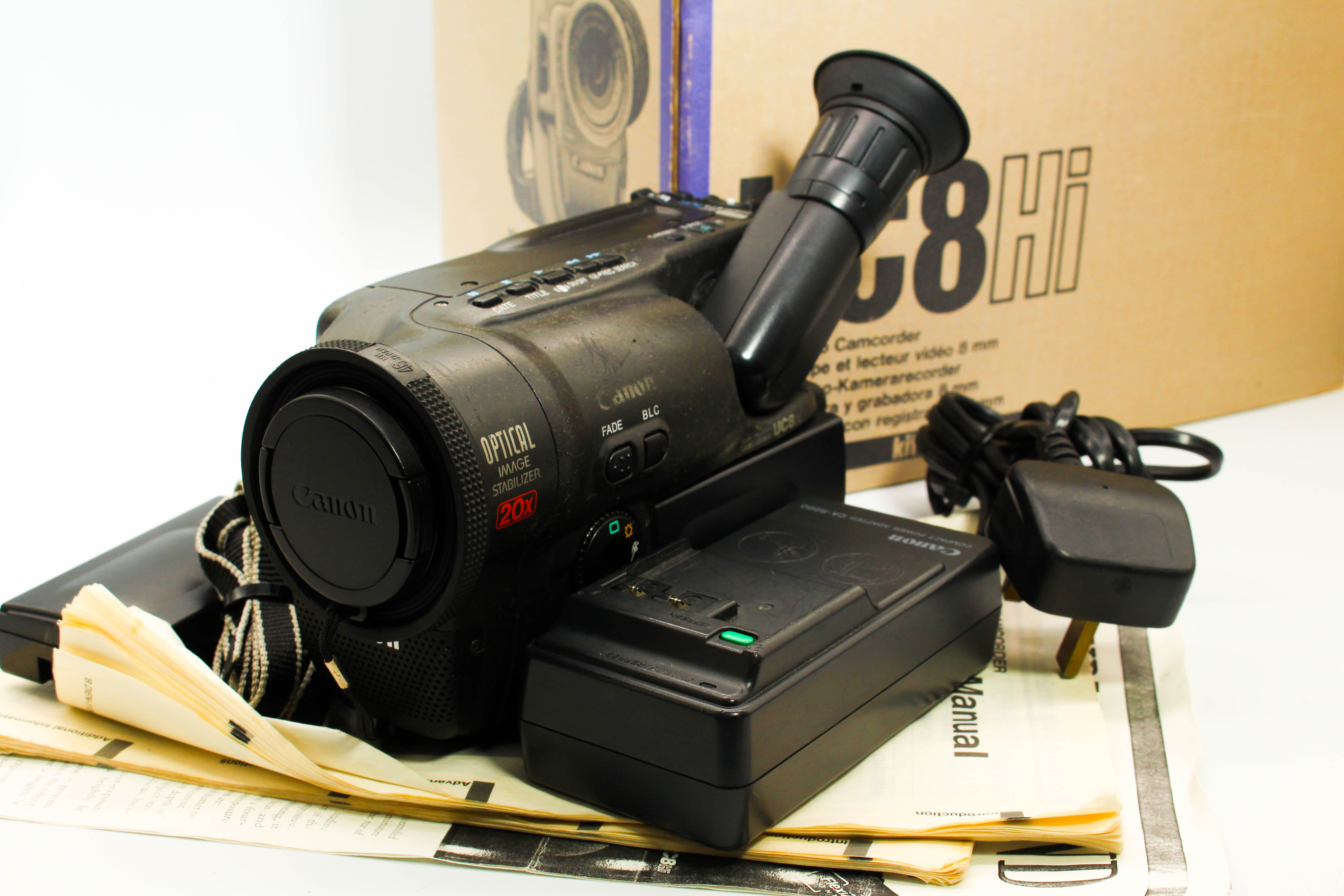 Canon UC8HiE Hi8 8mm Handycam Camera Analog Video Camcorder - Tested Bundle