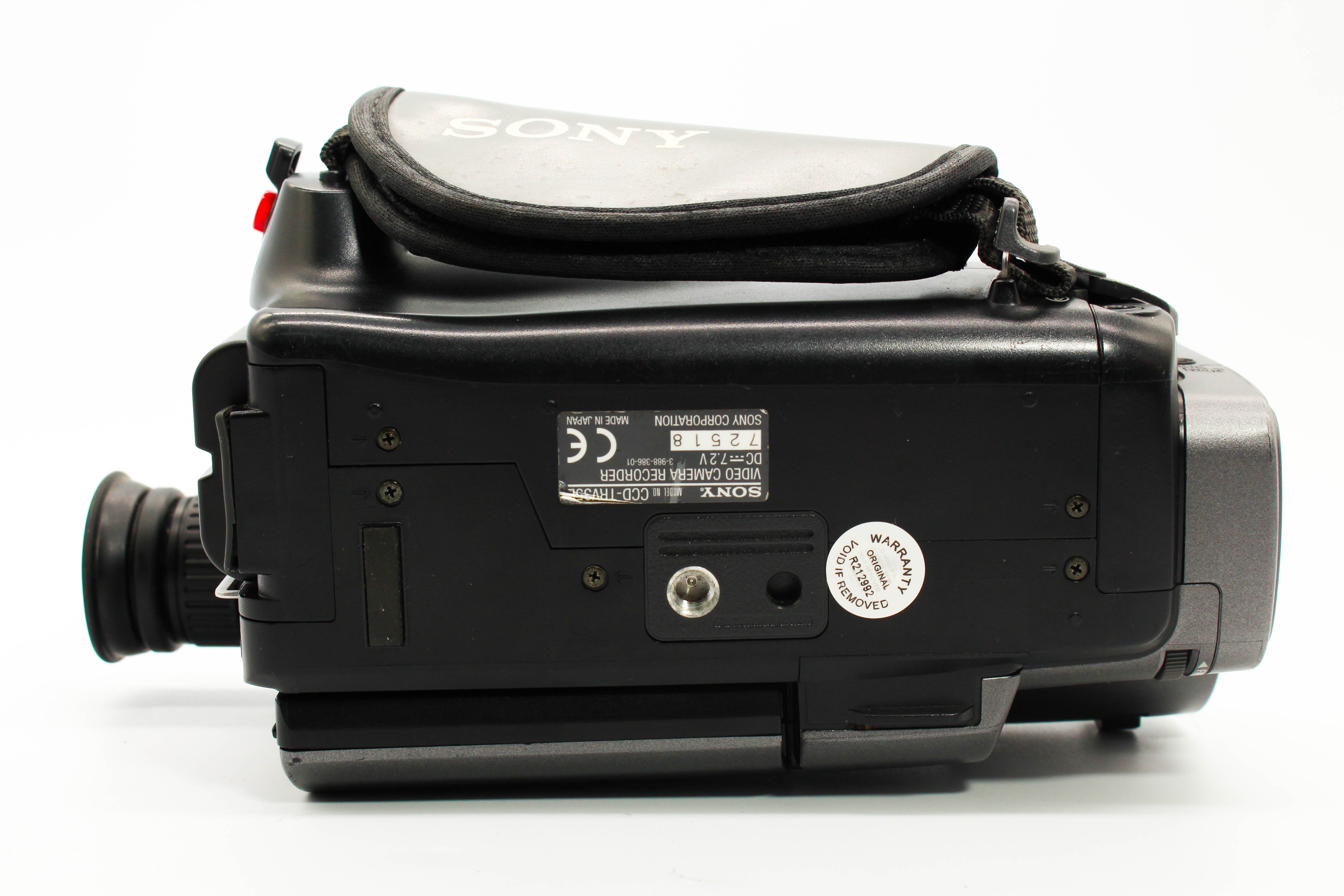Sony CCD-TR735E Hi8 8mm Handycam Camera Analog Video Camcorder - Tested Bundle Excellent