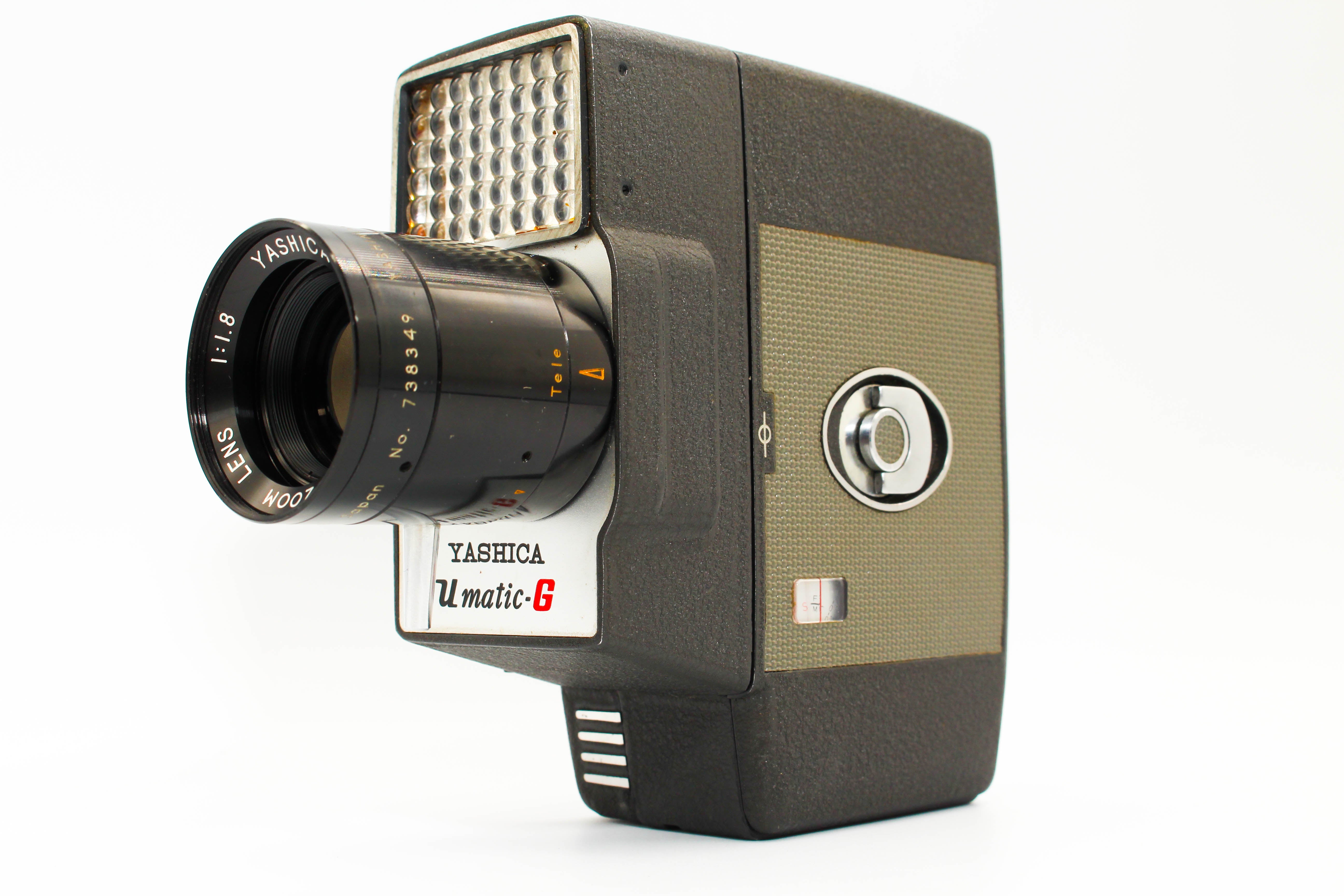 Yashica U matic-G U-G 8mm Cine Film Camera Telephoto Reflex Zoom f/1.8 Lens - Tested Bundle Excellent