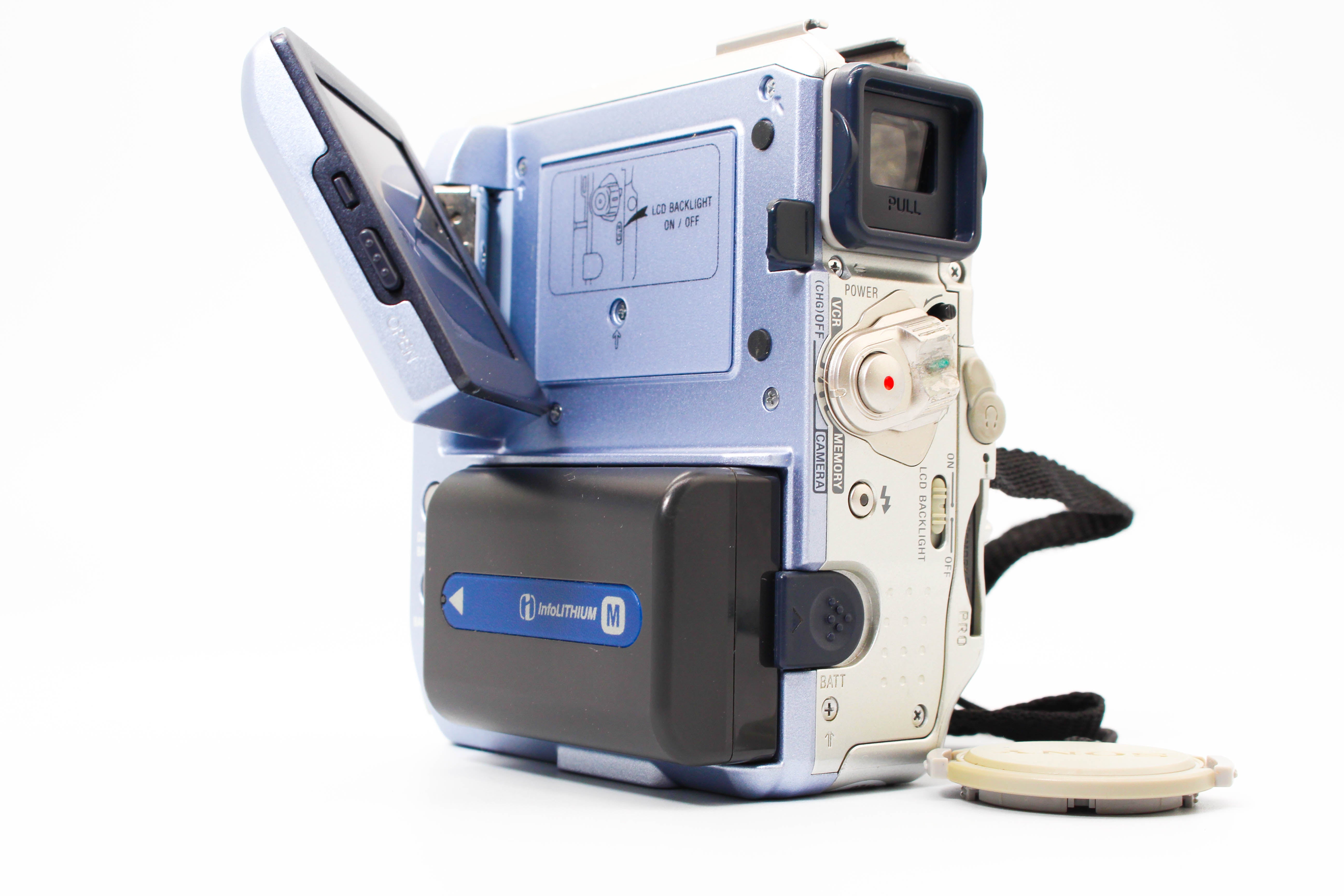 Sony DCR-PC105E MiniDV Handycam Tape Digital Video Camcorder - Tested Bundle Excellent