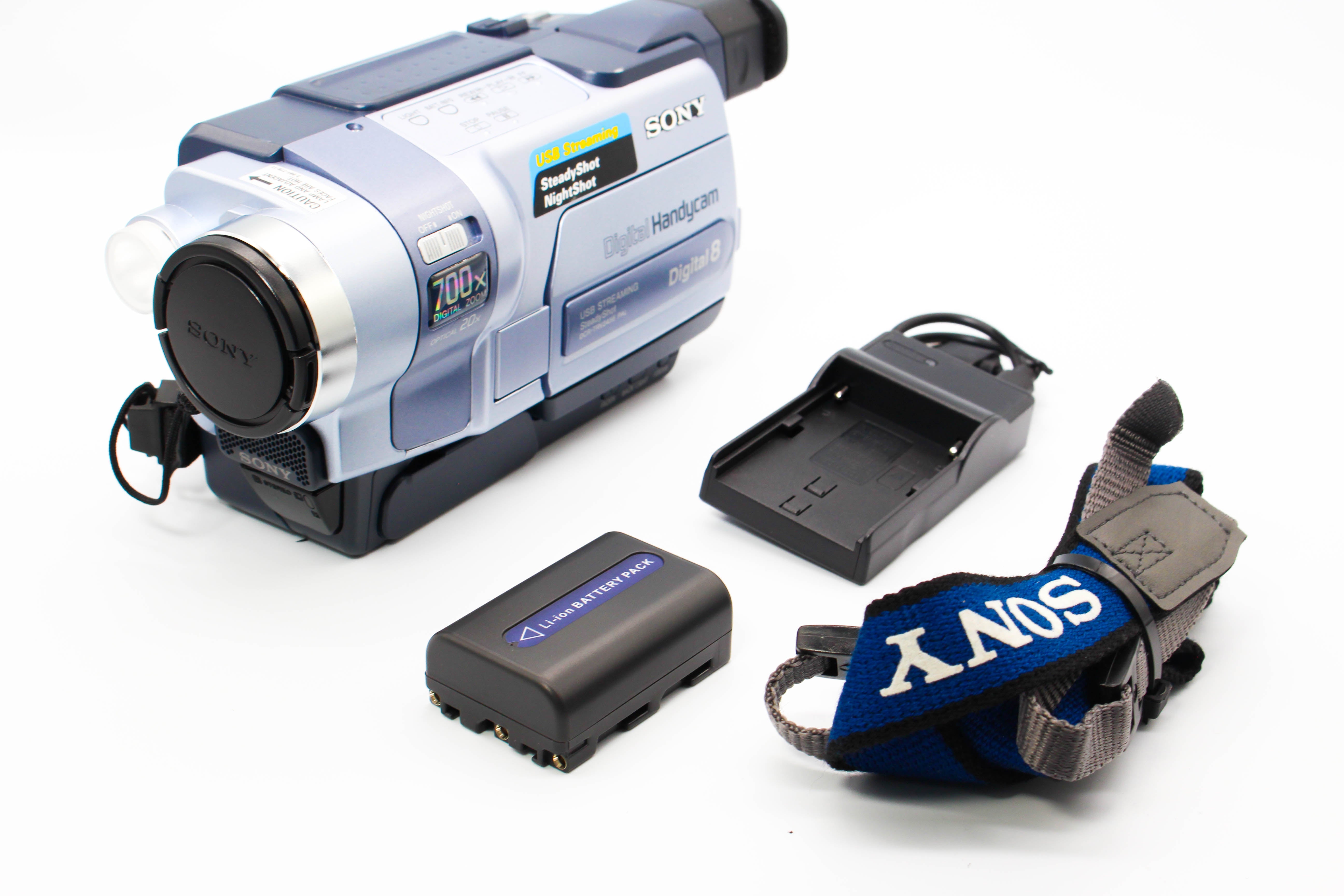 Sony DCR-TRV245E Digital8 8mm Handycam Tape Digital Video Camcorder - Tested Bundle Excellent