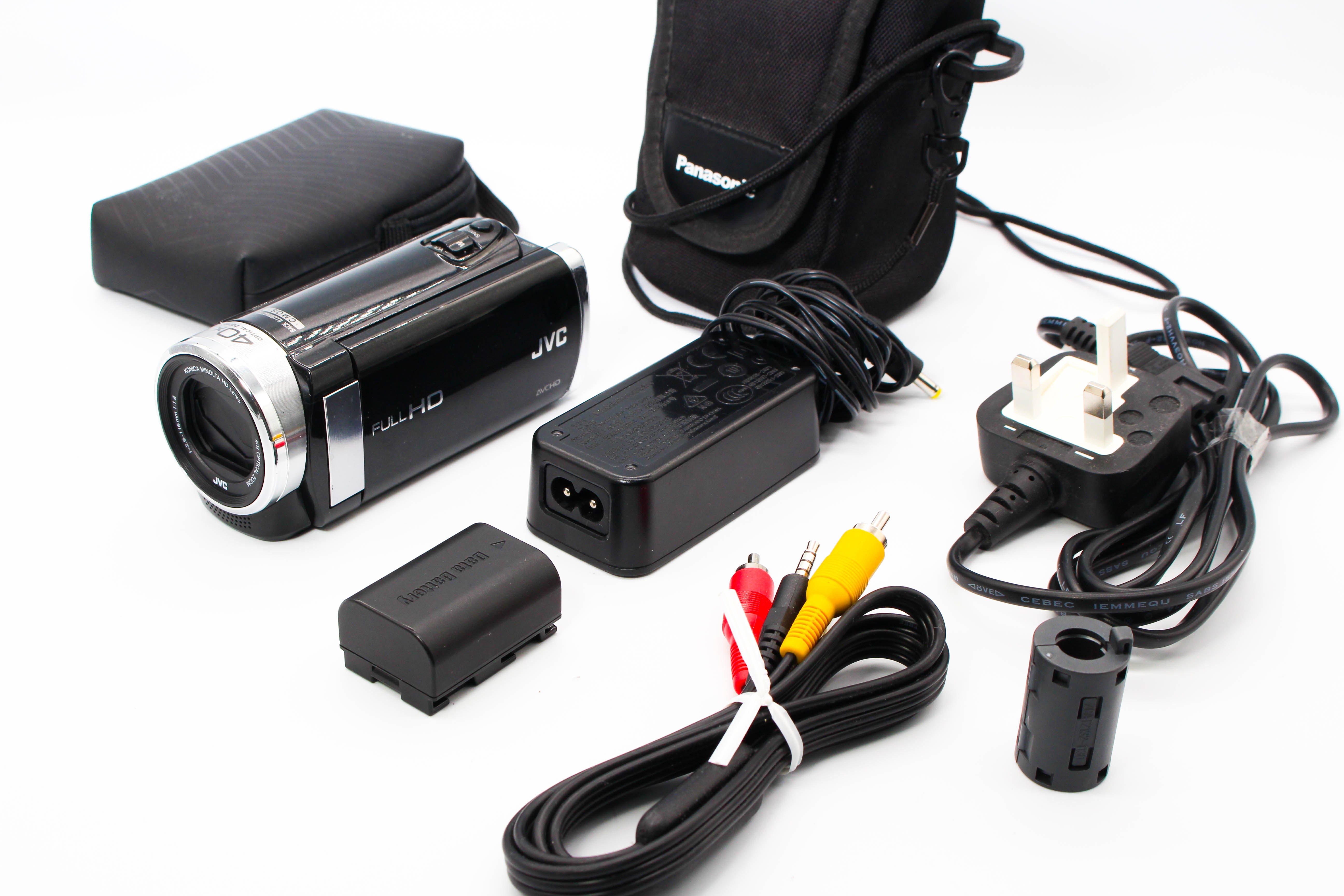 JVC Everio GZ-E205BEK HD SD Card Digital Video Camcorder - Tested Bundle Excellent