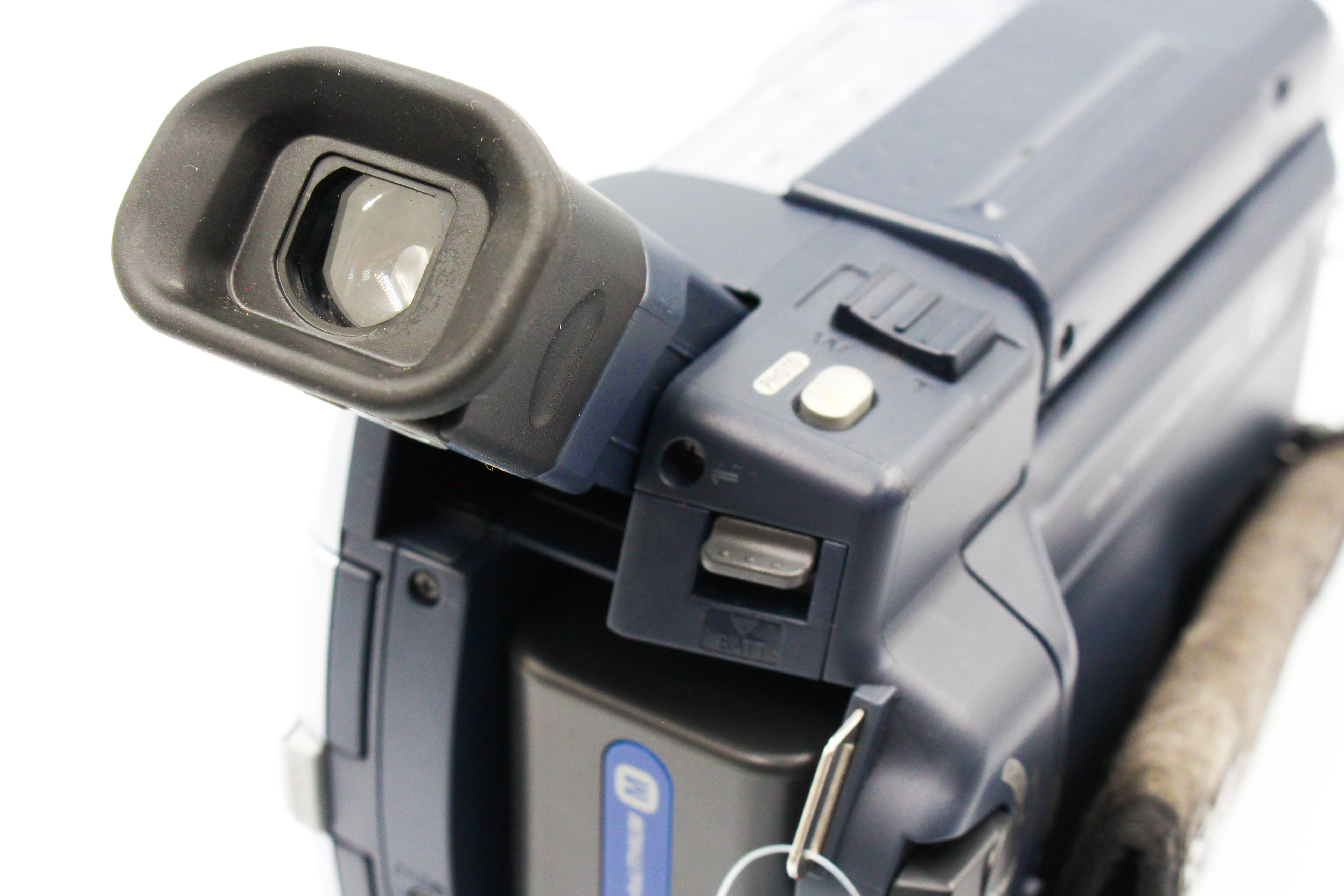 Sony DCR-TRV145E Digital8 Tape Camcorder Digital Video Camera (Tapeless Only)