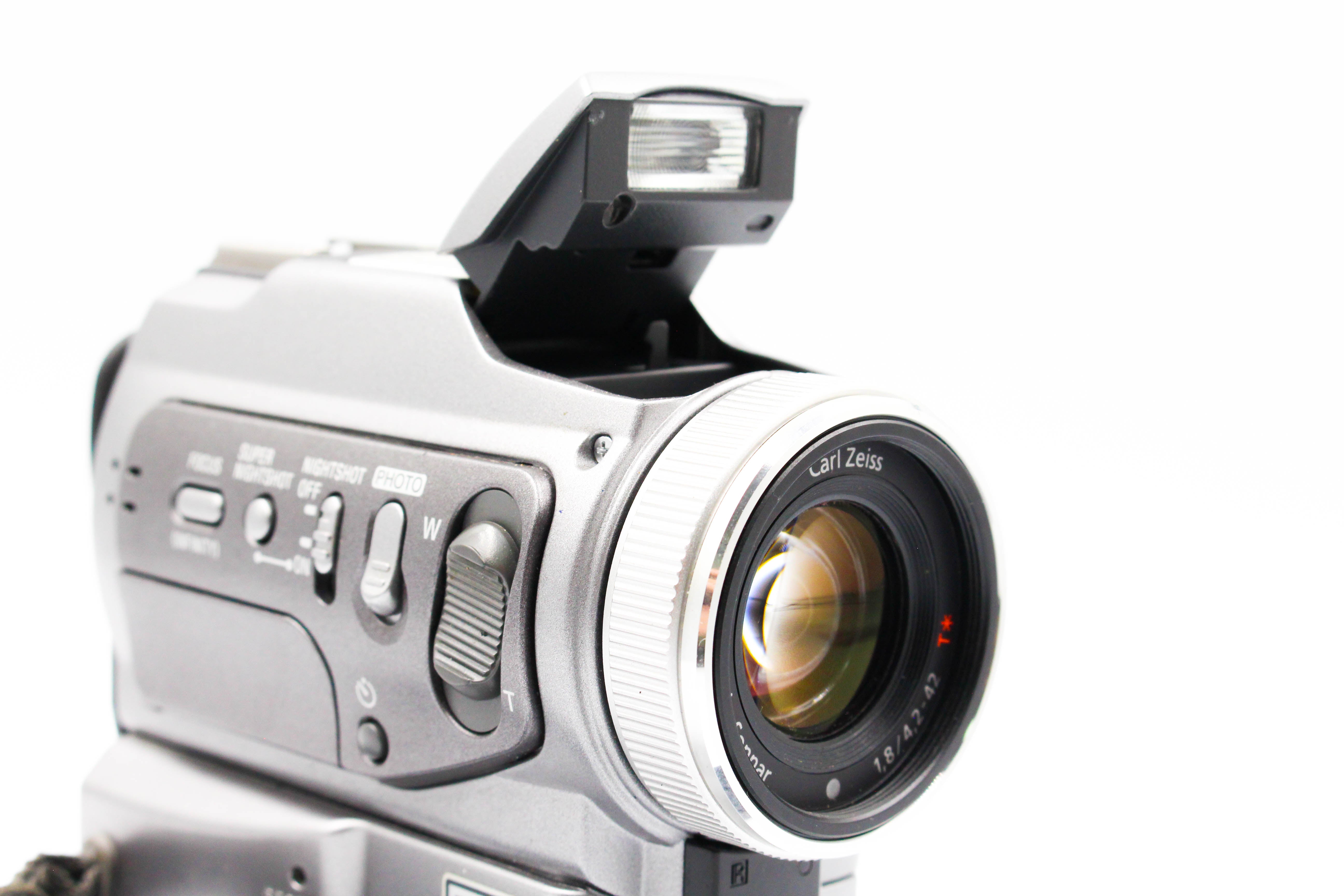 Sony DCR-PC120E MiniDV Handycam Digital Video Camera Camcorder