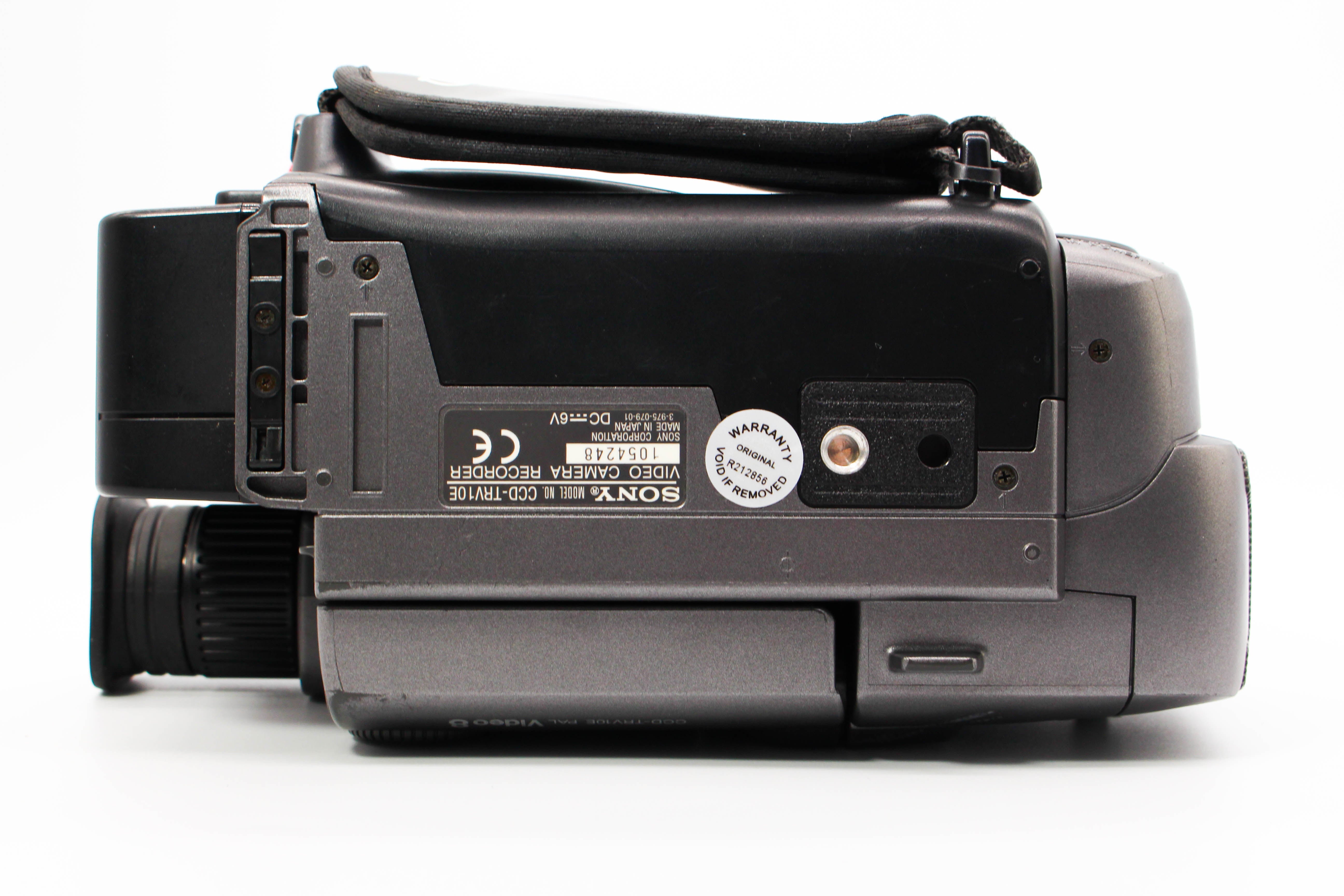 Sony CCD-TRV10E Video8 8mm Handycam Camcorder Camera - Tested Bundle Excellent