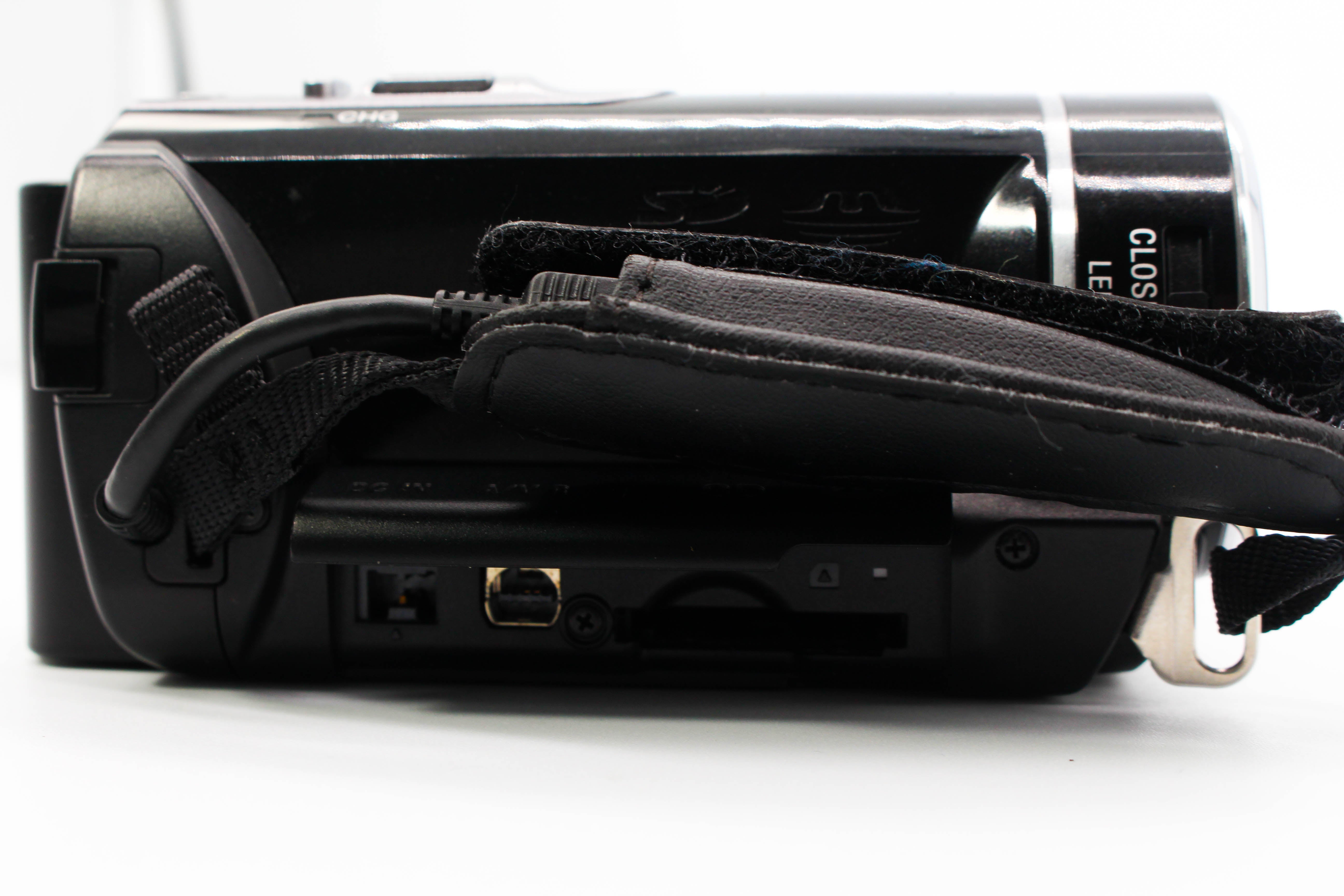 Sony HDR-CX190E HD SD Card Handycam Camcorder Camera - Tested Bundle Excellent