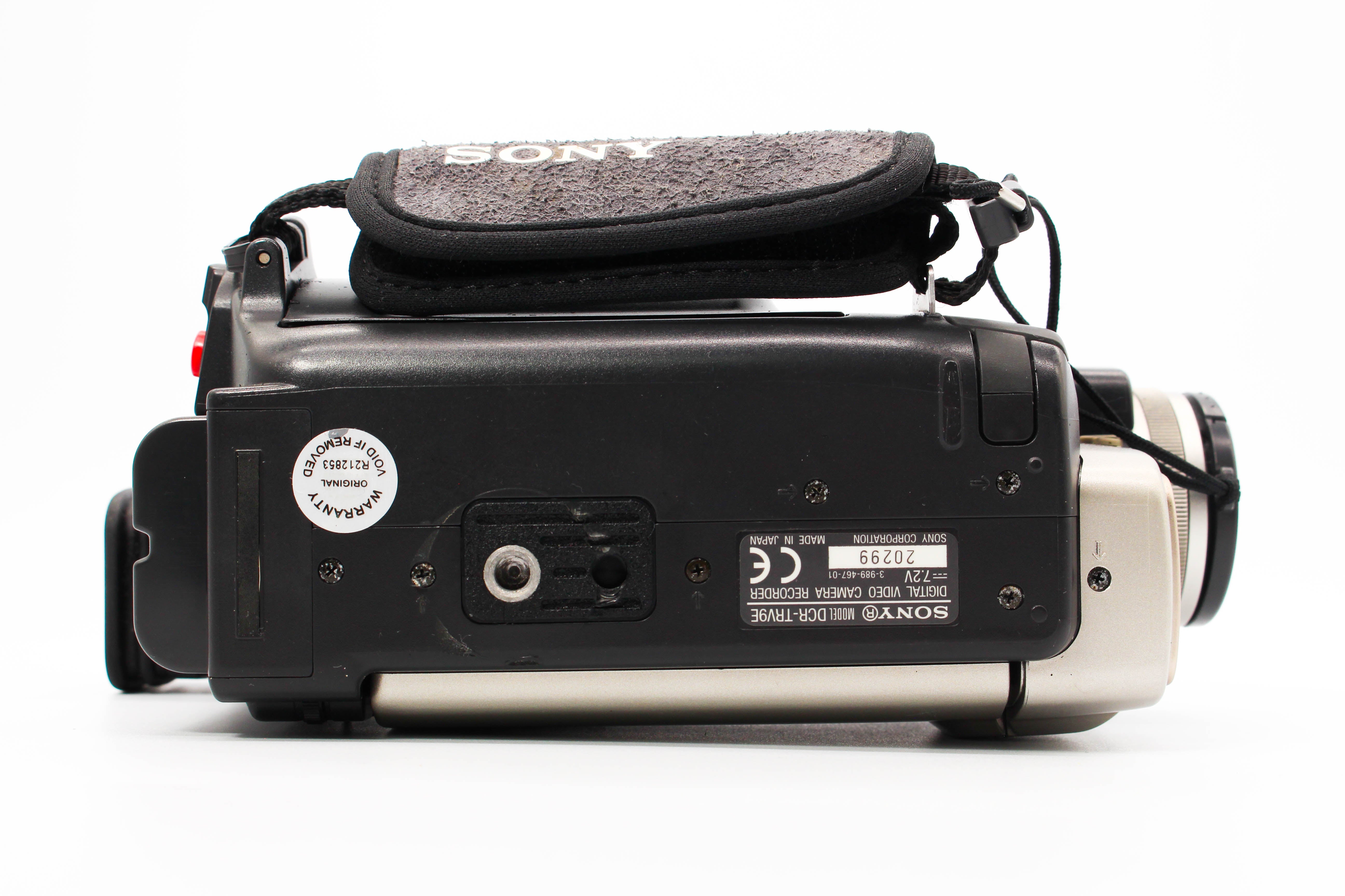 Sony DCR-TRV9E MiniDV Video Handycam Camcorder Camera - Tested Bundle Excellent Rare