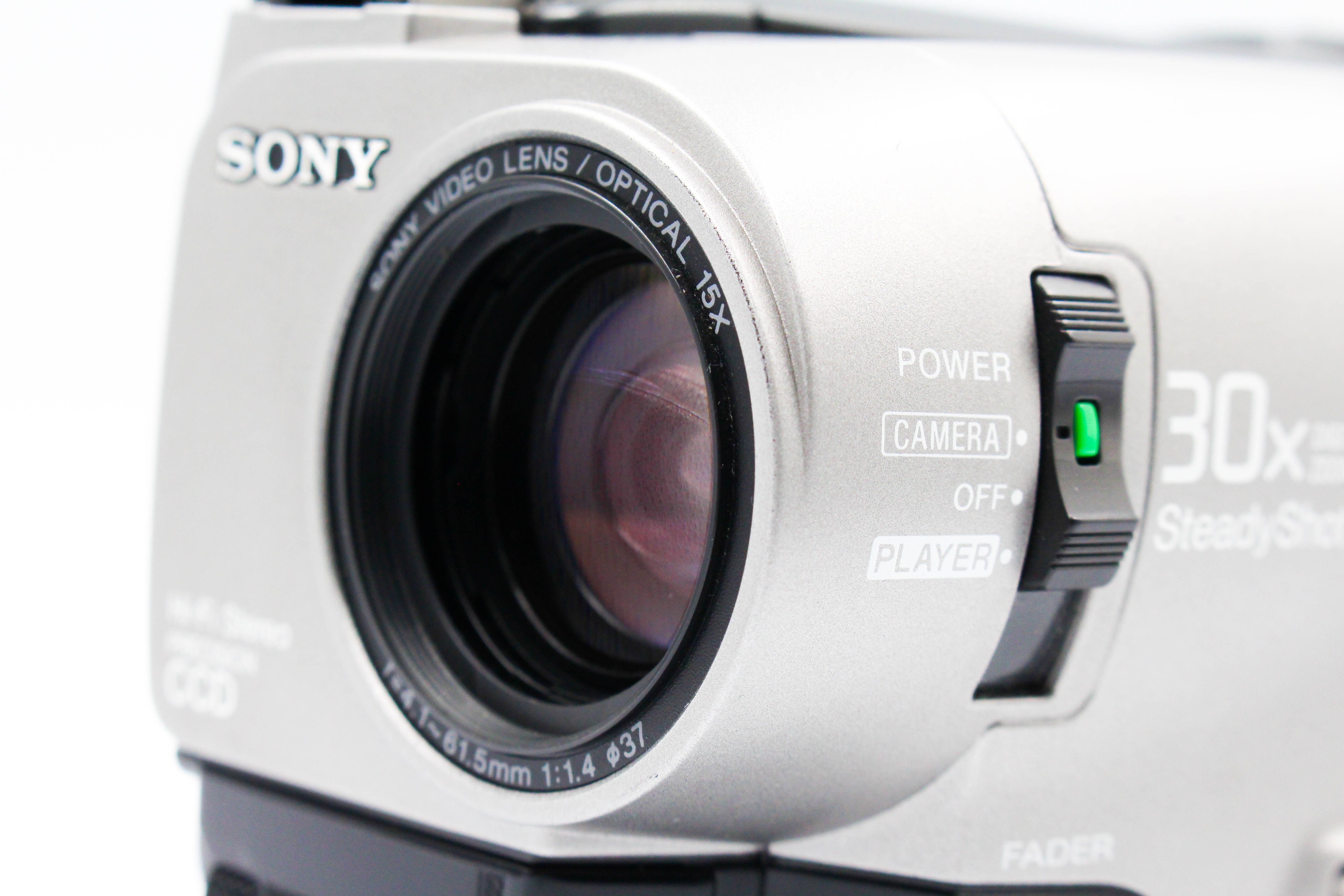 Sony CCD-TRV64E Hi8 Handycam Retro Video Camera Camcorder - Tested Bundle Rare