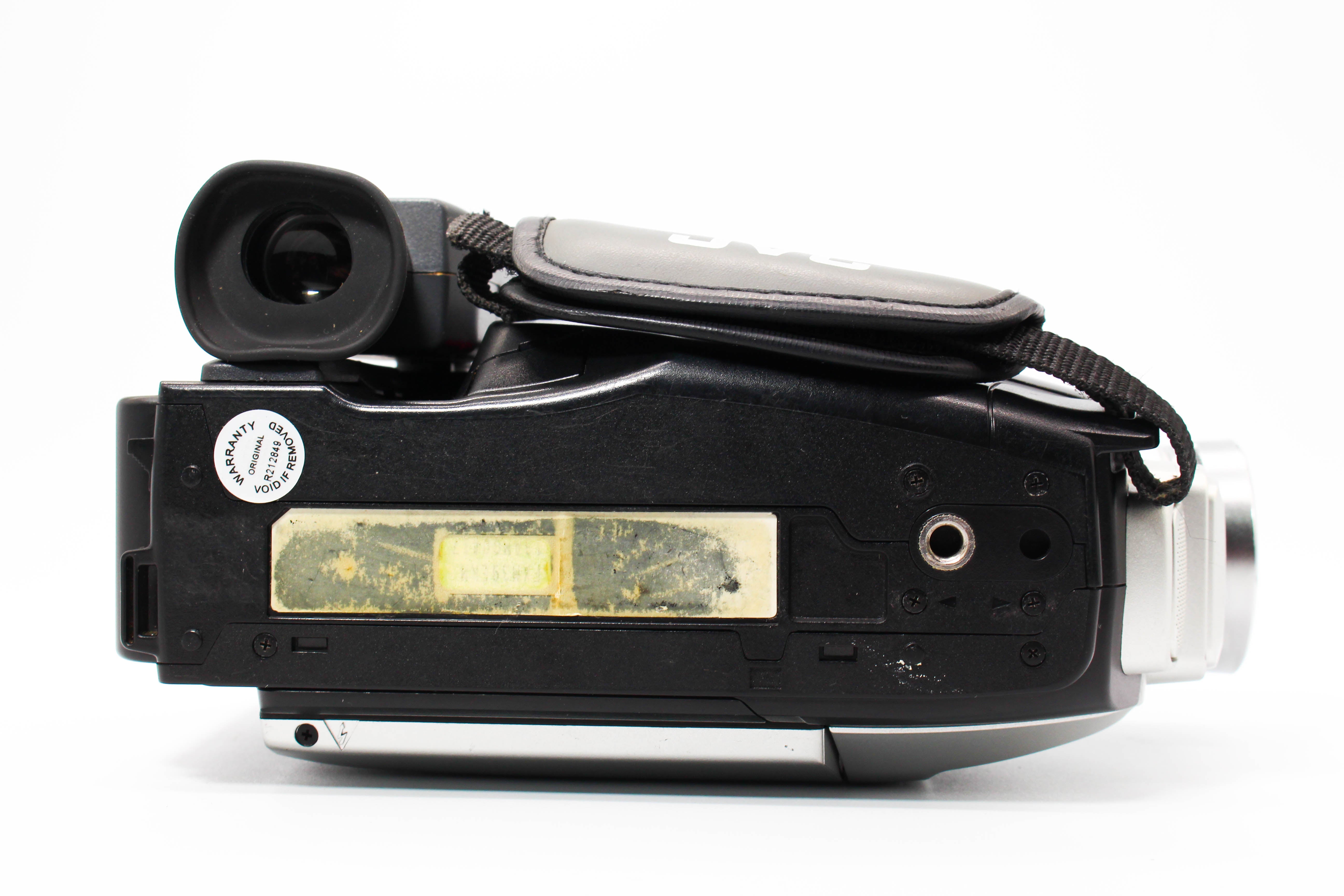 JVC GR-FXM39EK VHS-C VHS Handycam Camcorder Camera - Tested Bundle Good