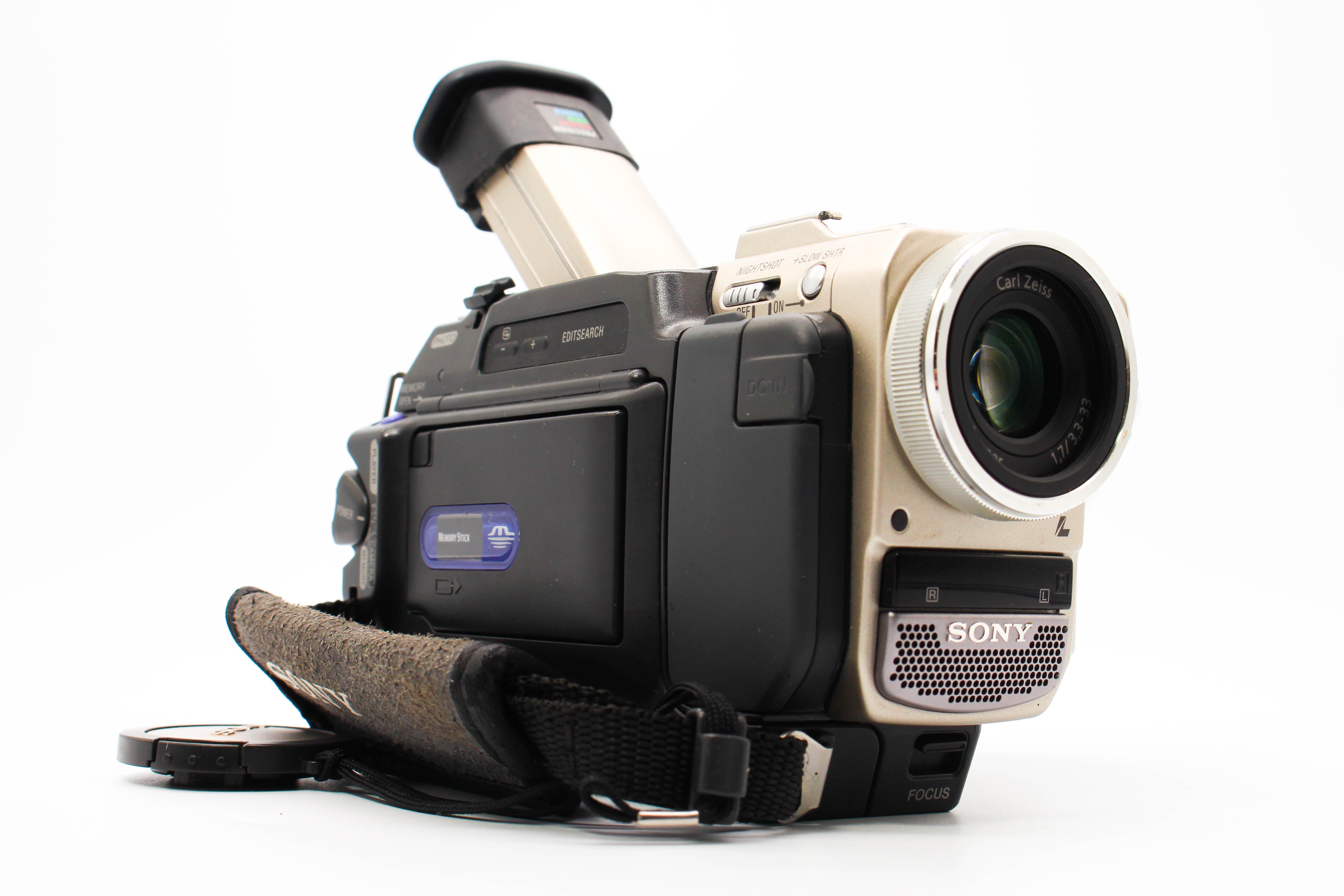 Sony DCR-TRV10E MiniDV Video Handycam Camcorder Camera - Tested Bundle Excellent