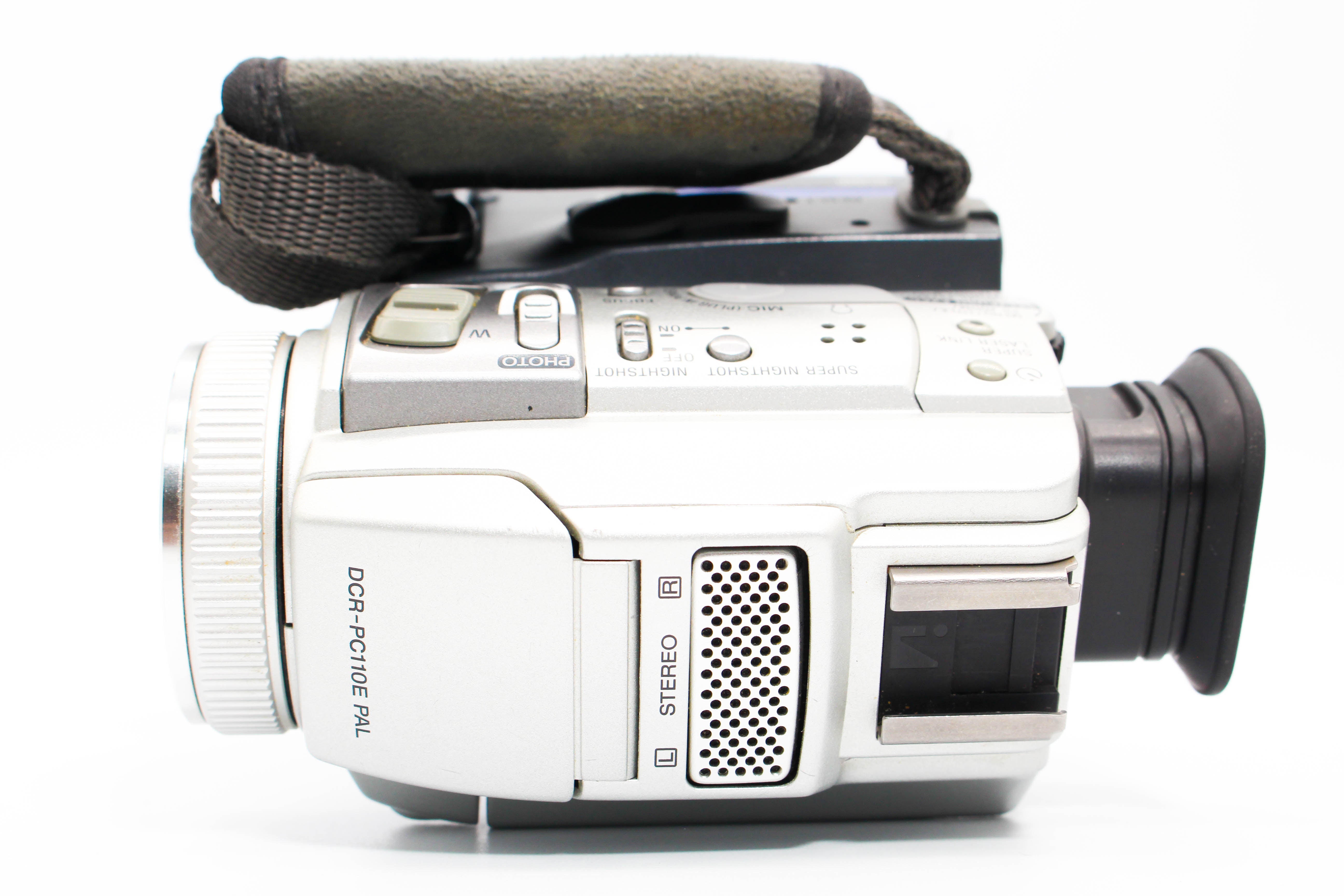 Sony DCR-PC110E MiniDV Digital Video Handycam Camcorder - Tested Bundle Excellent