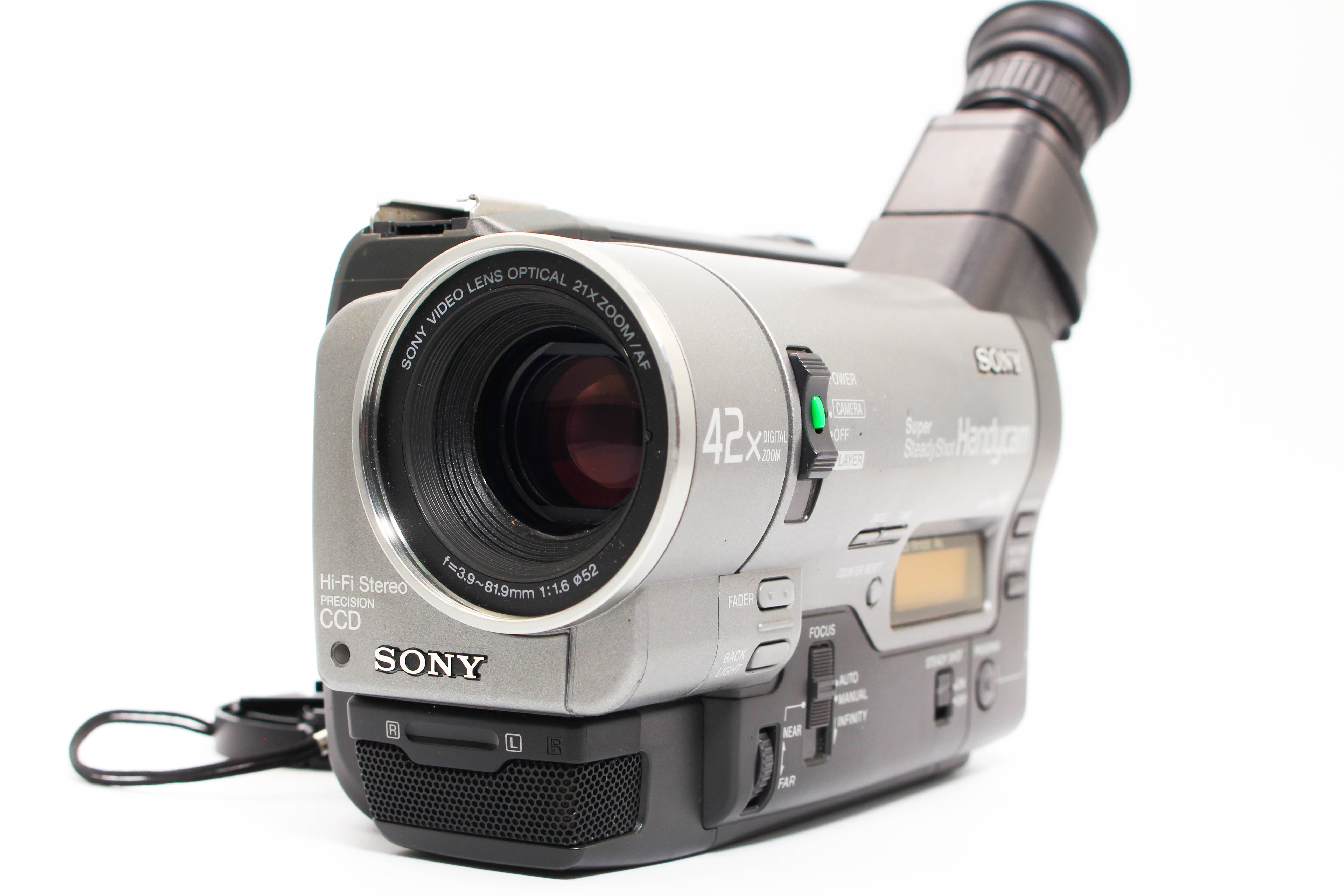 Sony CCD-TR1100E Hi8 Video8 8mm Handycam Camcorder Camera - Tested Bundle Excellent