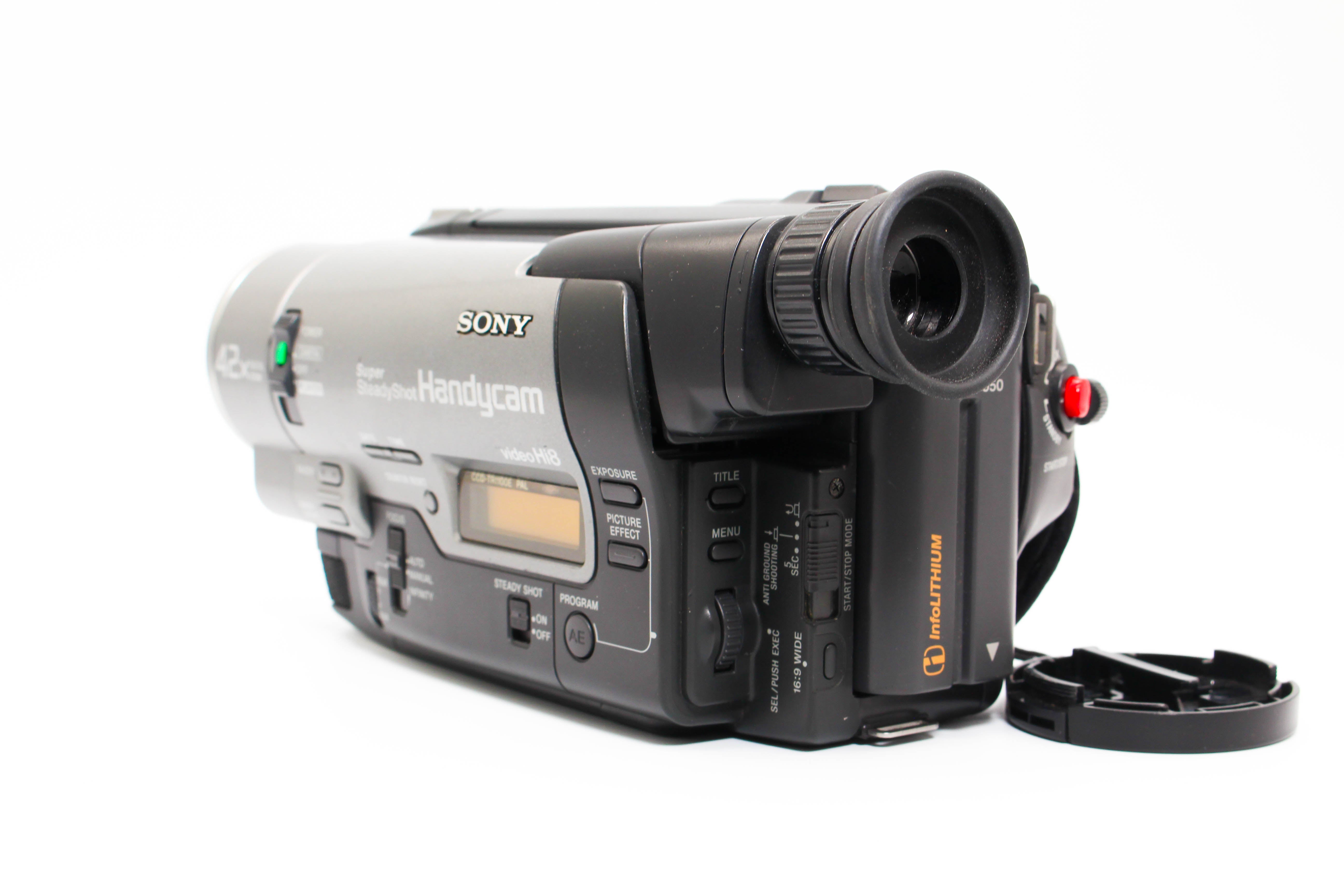 Sony CCD-TR1100E Hi8 Video8 8mm Handycam Camcorder Camera - Tested Bundle Excellent