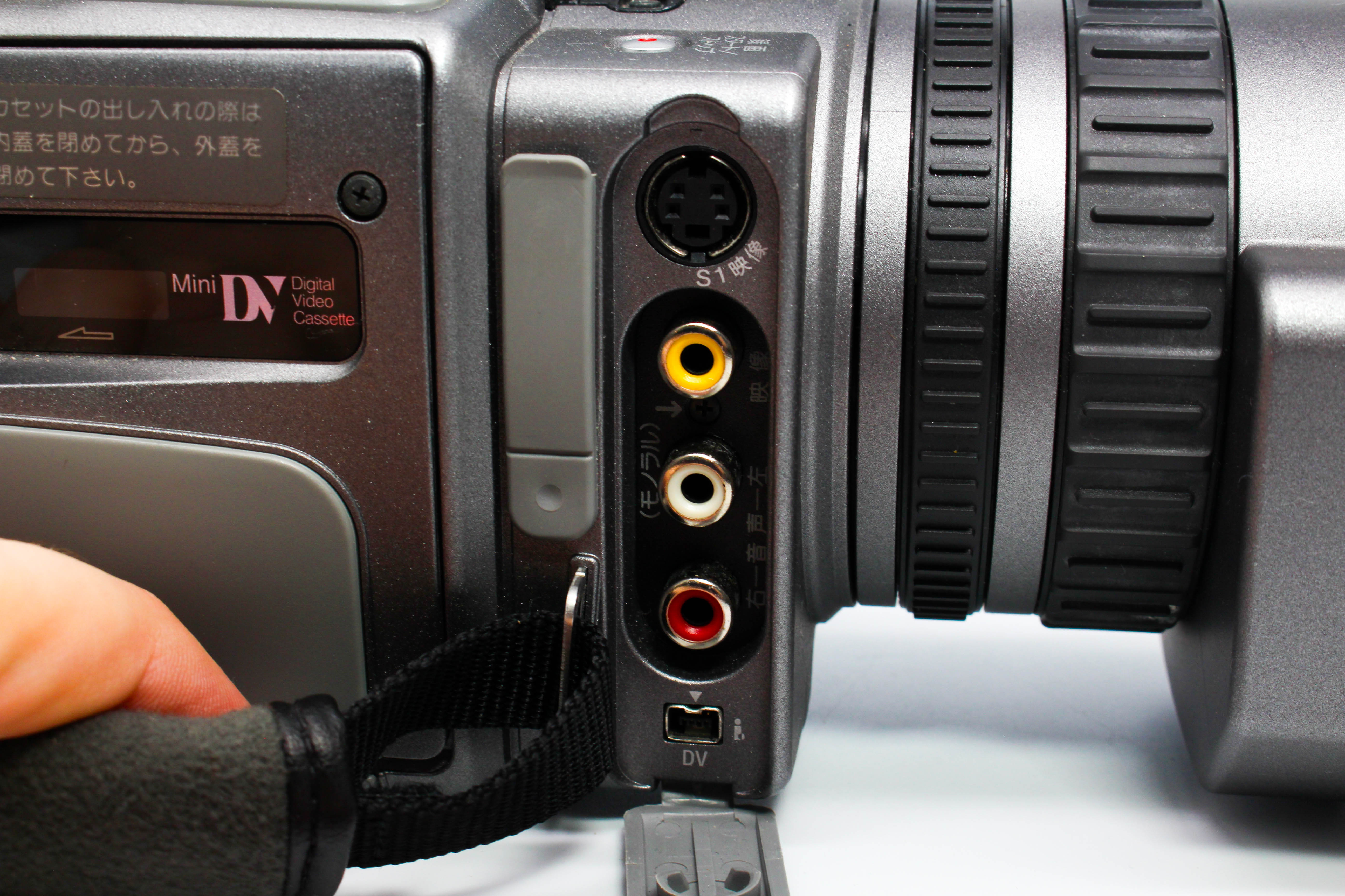 Sony DCR-VX2100 NTSC MiniDV Video Handycam Camcorder Camera - Tested Bundle Excellent