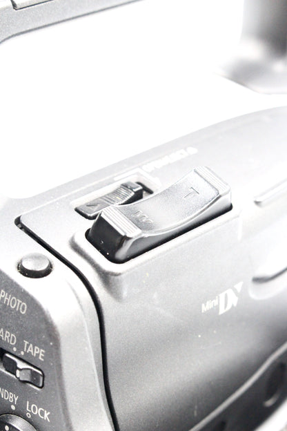 Canon DM-XM2 MiniDV Digital Video Camcorder (For Parts)