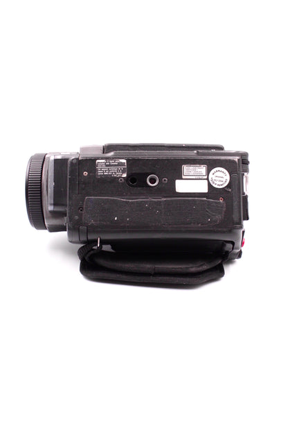 Sony DCR-TRV950E MiniDV Digital Video Camcorder