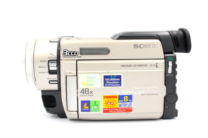 Sony DCR-TRV900E MiniDV Digital Video Camcorder
