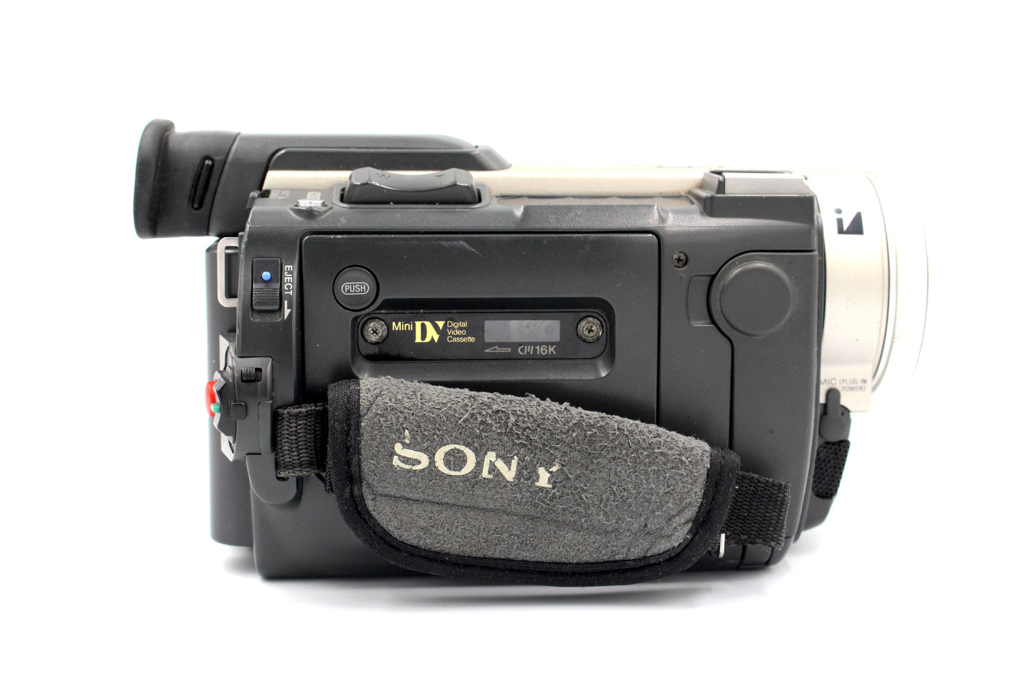 Sony DCR-TRV900E MiniDV Digital Video Camcorder