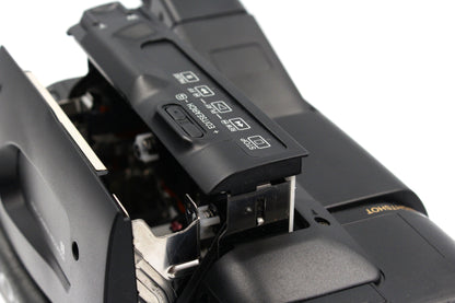 Sony CCD-TR425E Video8 XR Analog Video Camcorder Camera PAL