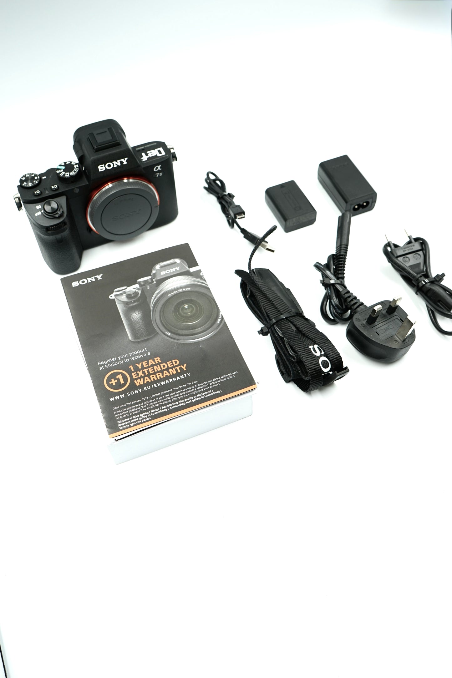 Sony Alpha A7 II (ILCE-7M2K) Full Frame Entry Level Mirrorless Camera Body Excellent Low Shutter Count