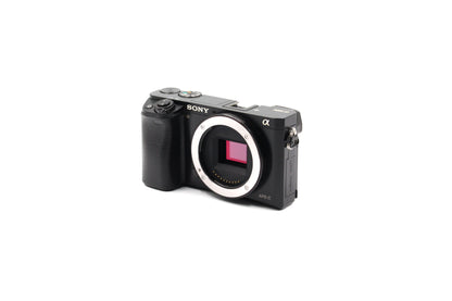 Sony A6000 Mirrorless Digital Camera Body
