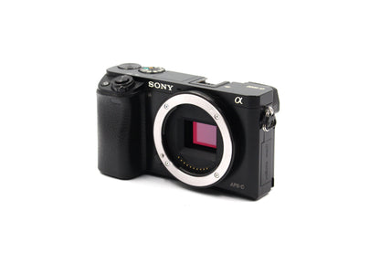 Sony A6000 Mirrorless Digital Camera Body