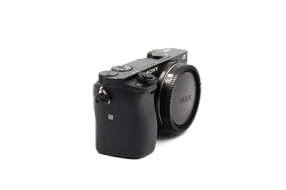 Sony A6000 Mirrorless Digital Camera Body
