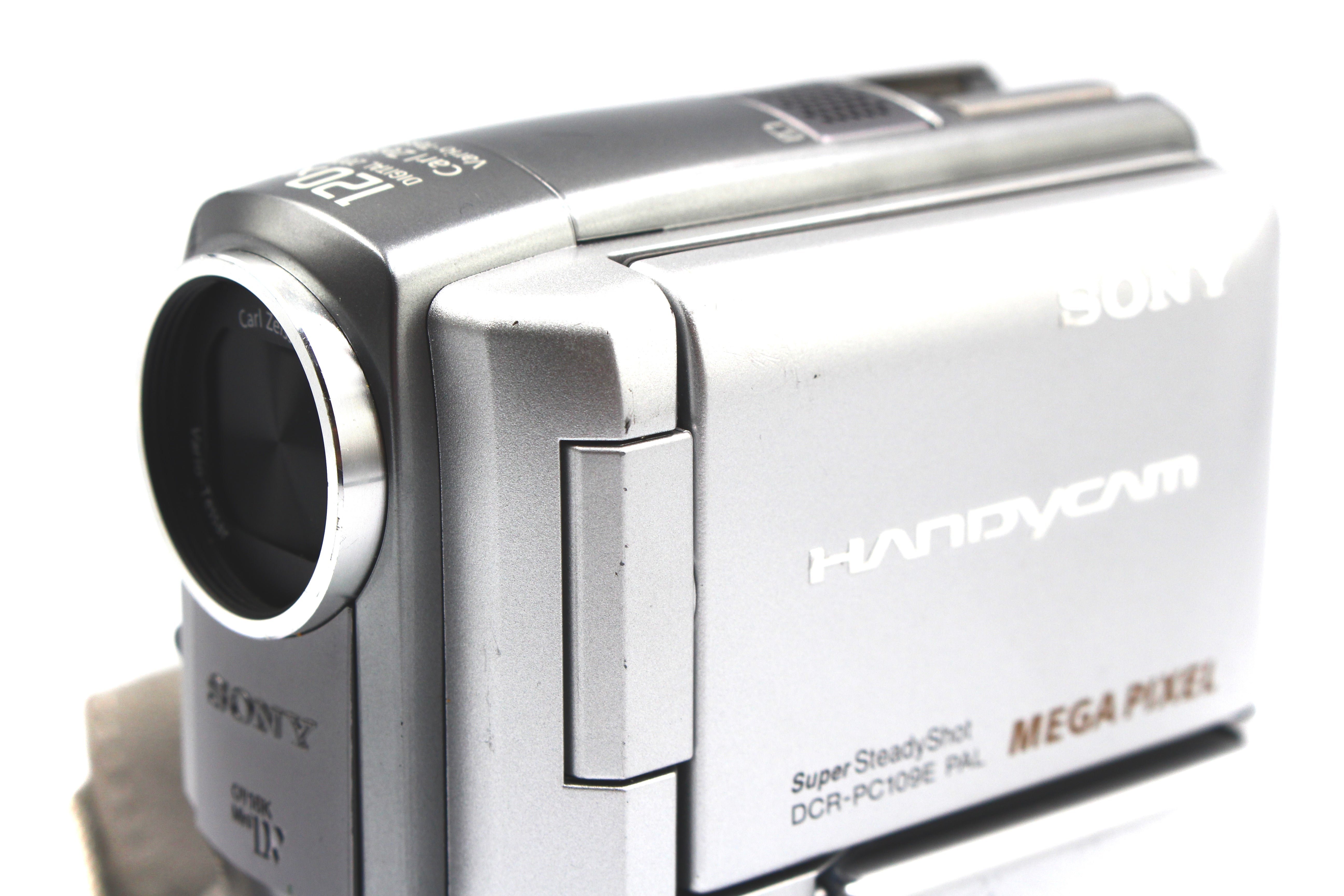 Sony DCR-PC109E MiniDV Handycam Digital Video Camcorder Camera - Tested Bundle Excellent
