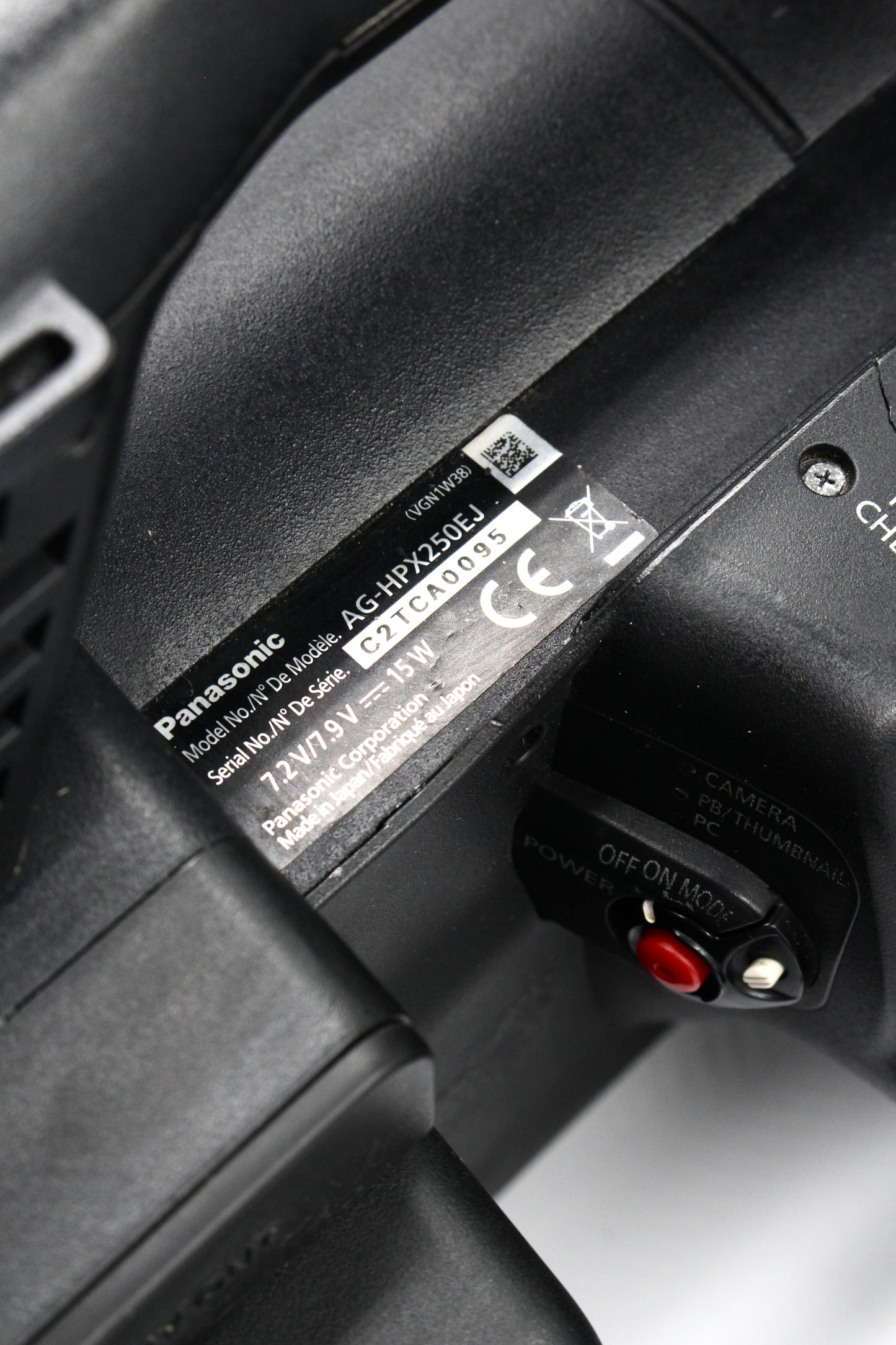 Panasonic AG-HPX250EJ HD Digital Video Camera Camcorder For Parts or Not Working