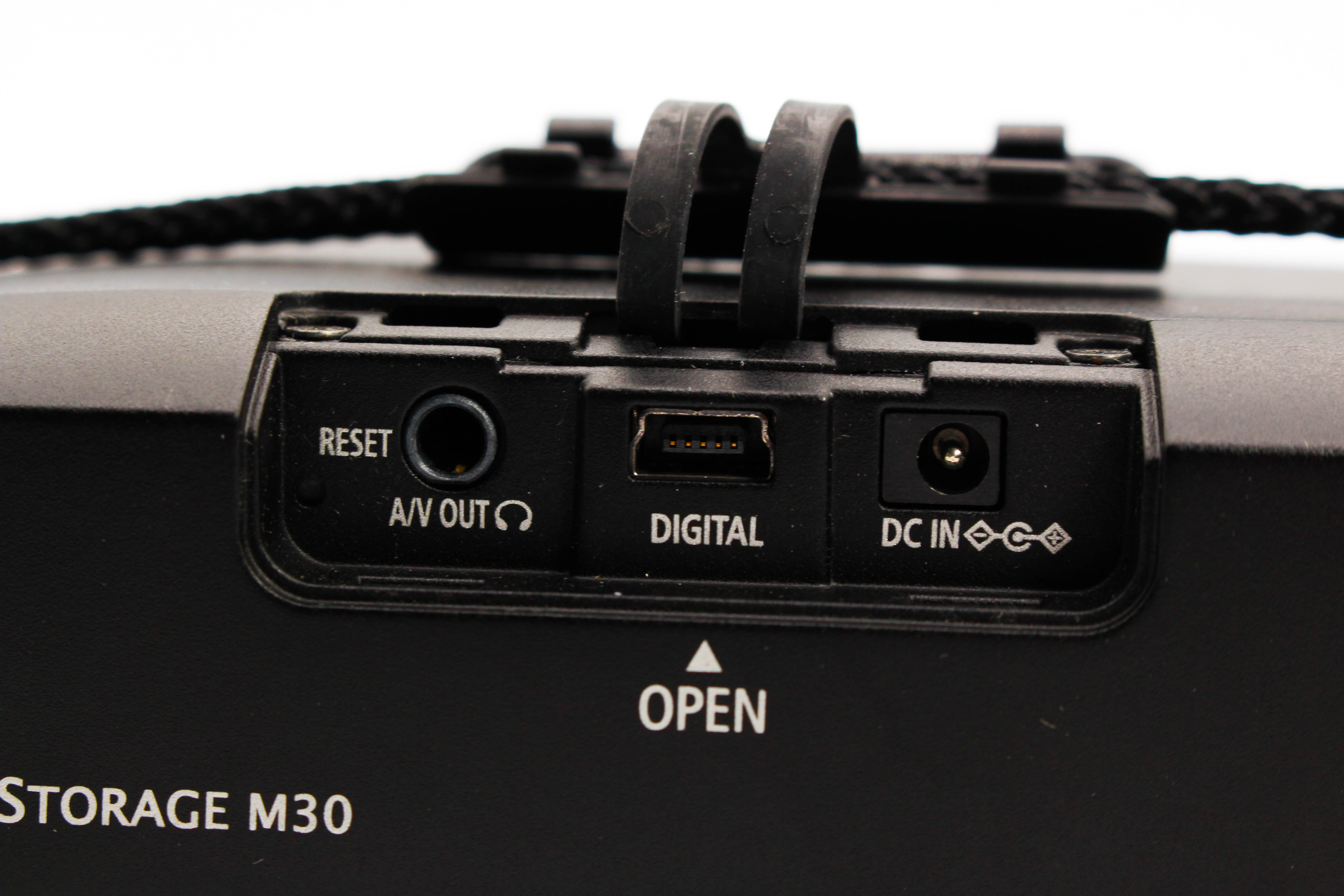 Canon M30 Media Storage 30 GB HDD Hard Drive Back Up for Compact Flash CF Card and SD Card - Tested Excellent