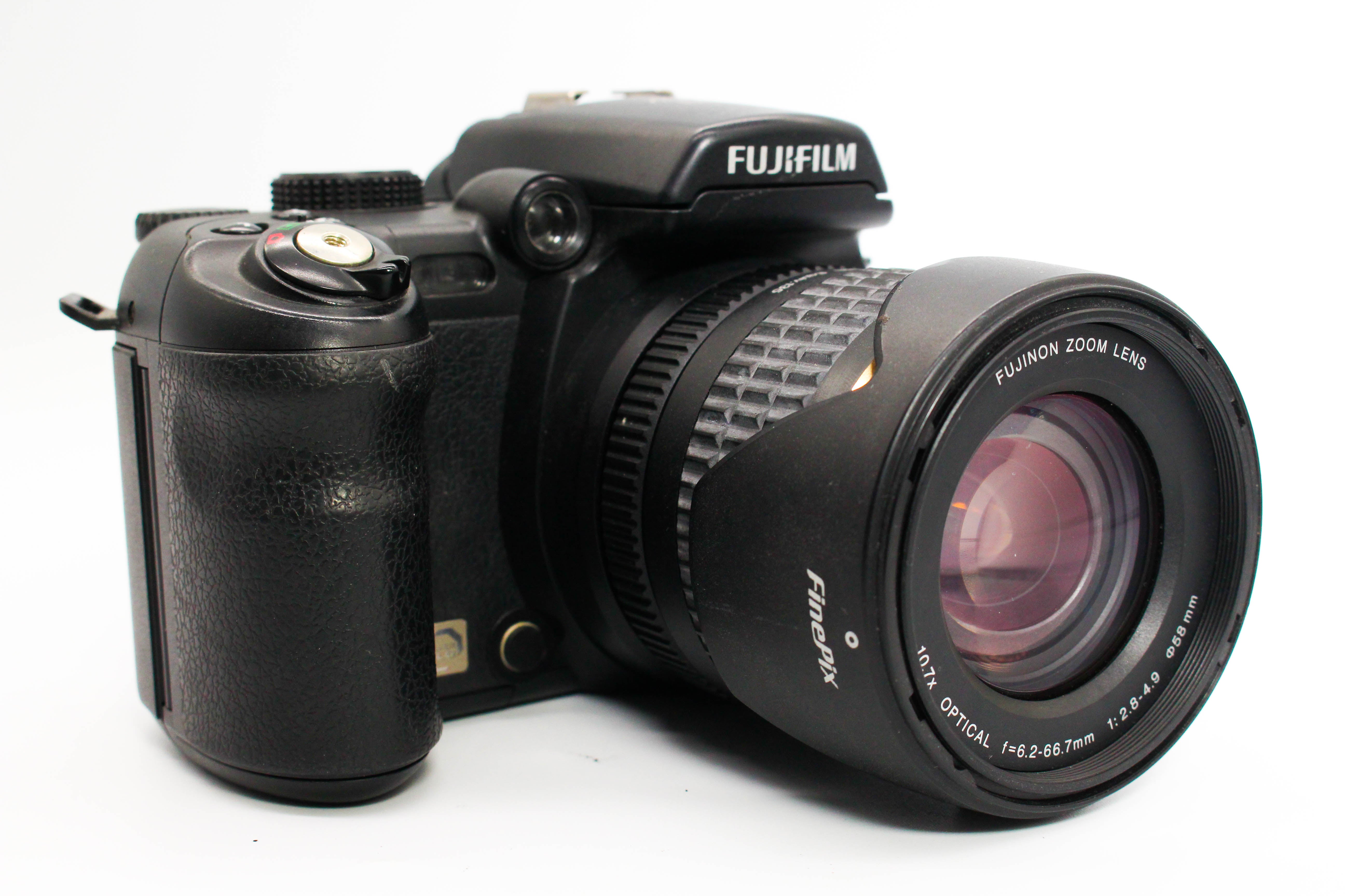 FujiFilm FinePix S9600 CF Card xD Picture Card Digital Retro Photo Video Camera Digicam - Tested Bundle Excellent