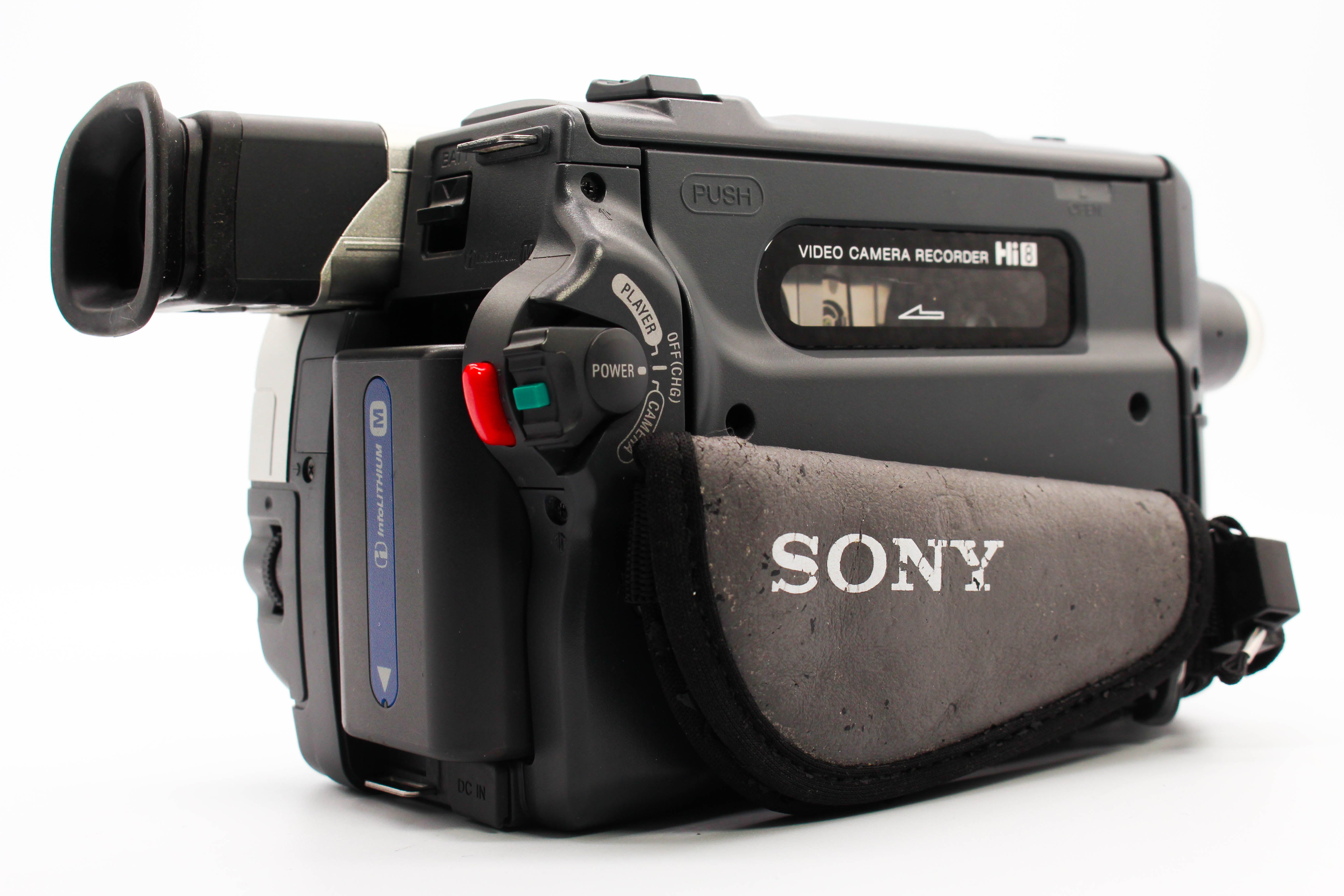 Sony CCD-TRV648E Hi8 Video8 8mm Analog Video Handycam Camera Camcorder - Tested Bundle Excellent