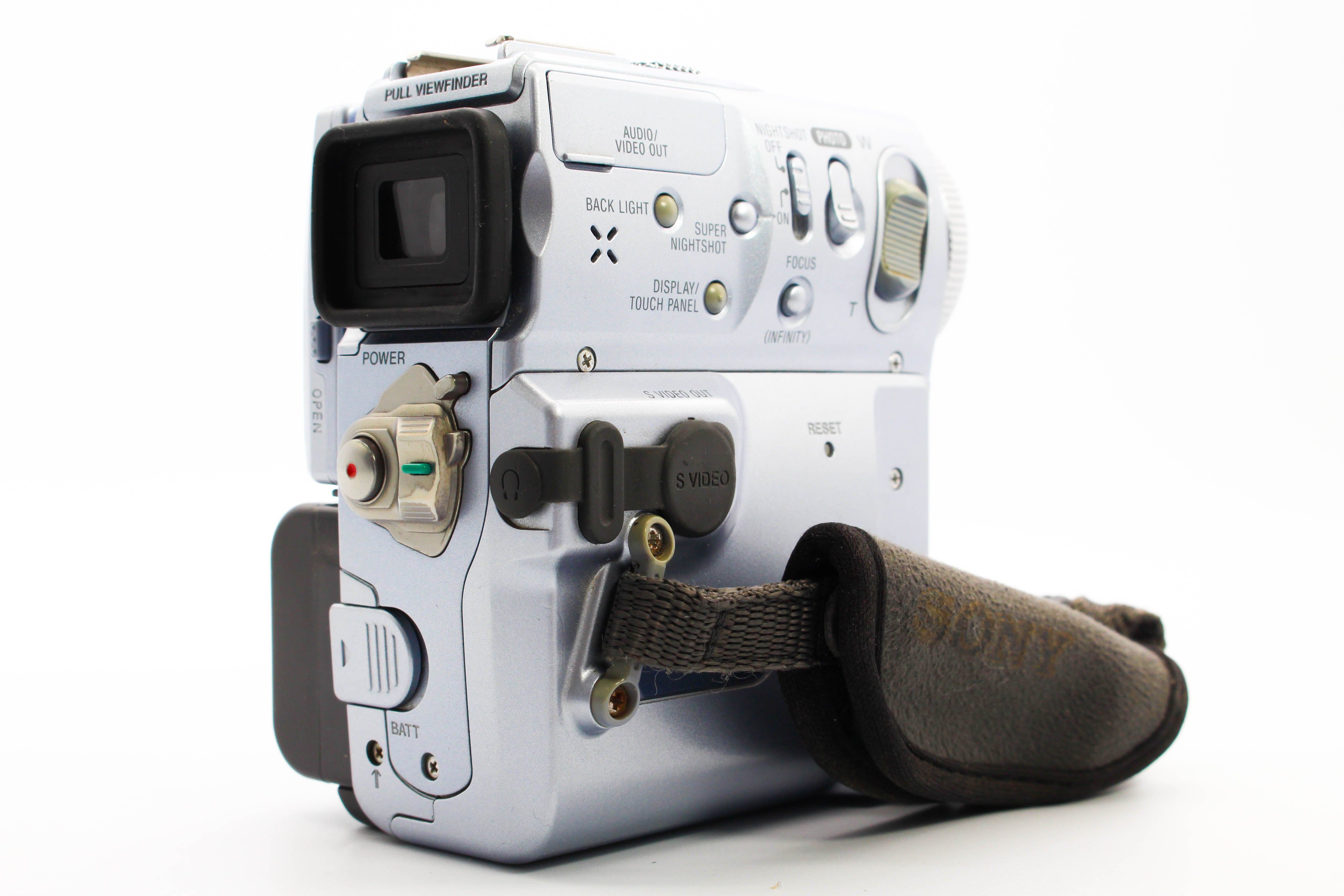 Sony DCR-PC6E MiniDV Digital Video Handycam Camcorder Camera - Tested Bundle Excellent