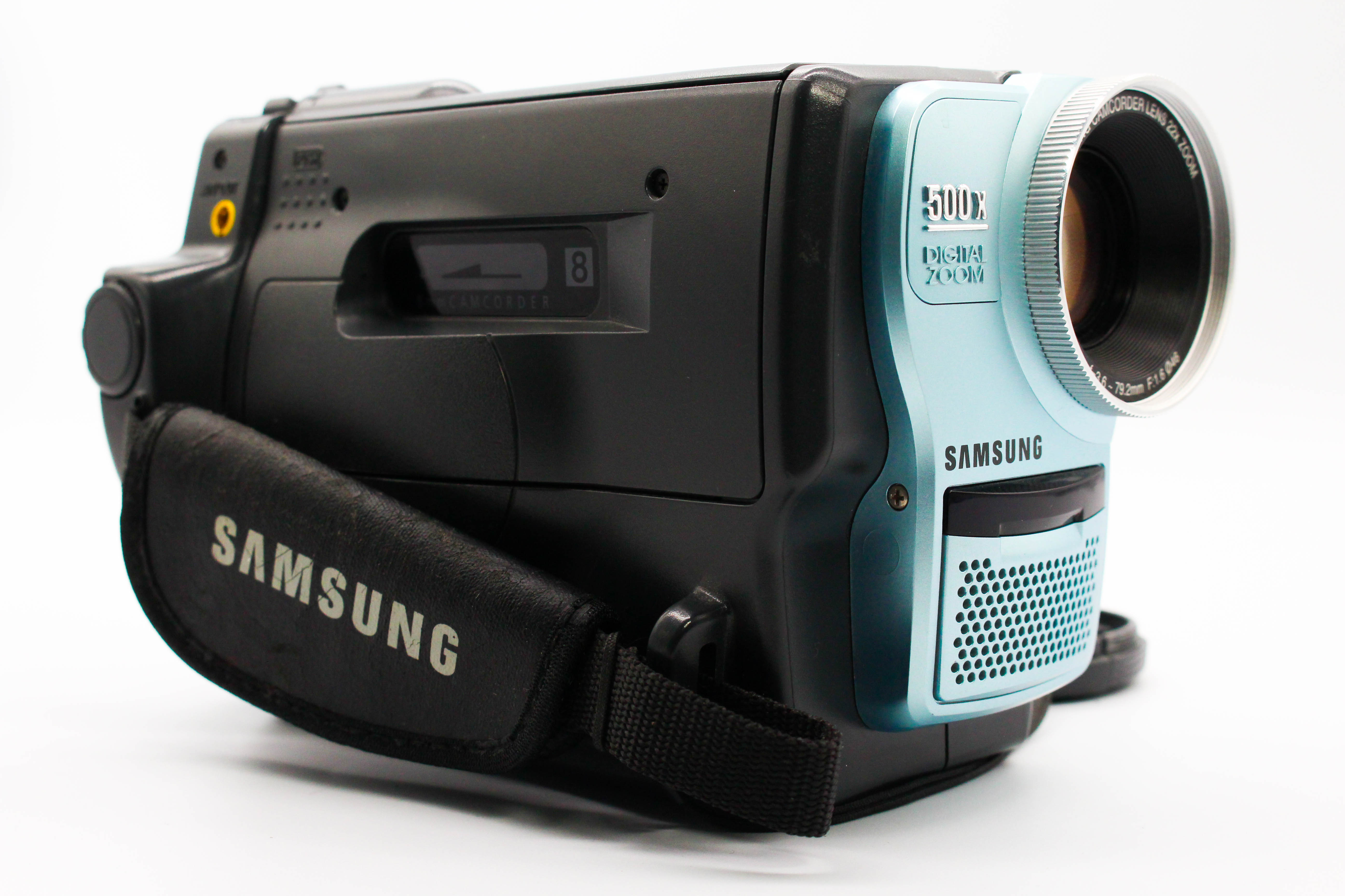 Samsung VP-W60B Video8 8mm Handycam Camcorder Camera (Read) - Tested Bundle Excellent