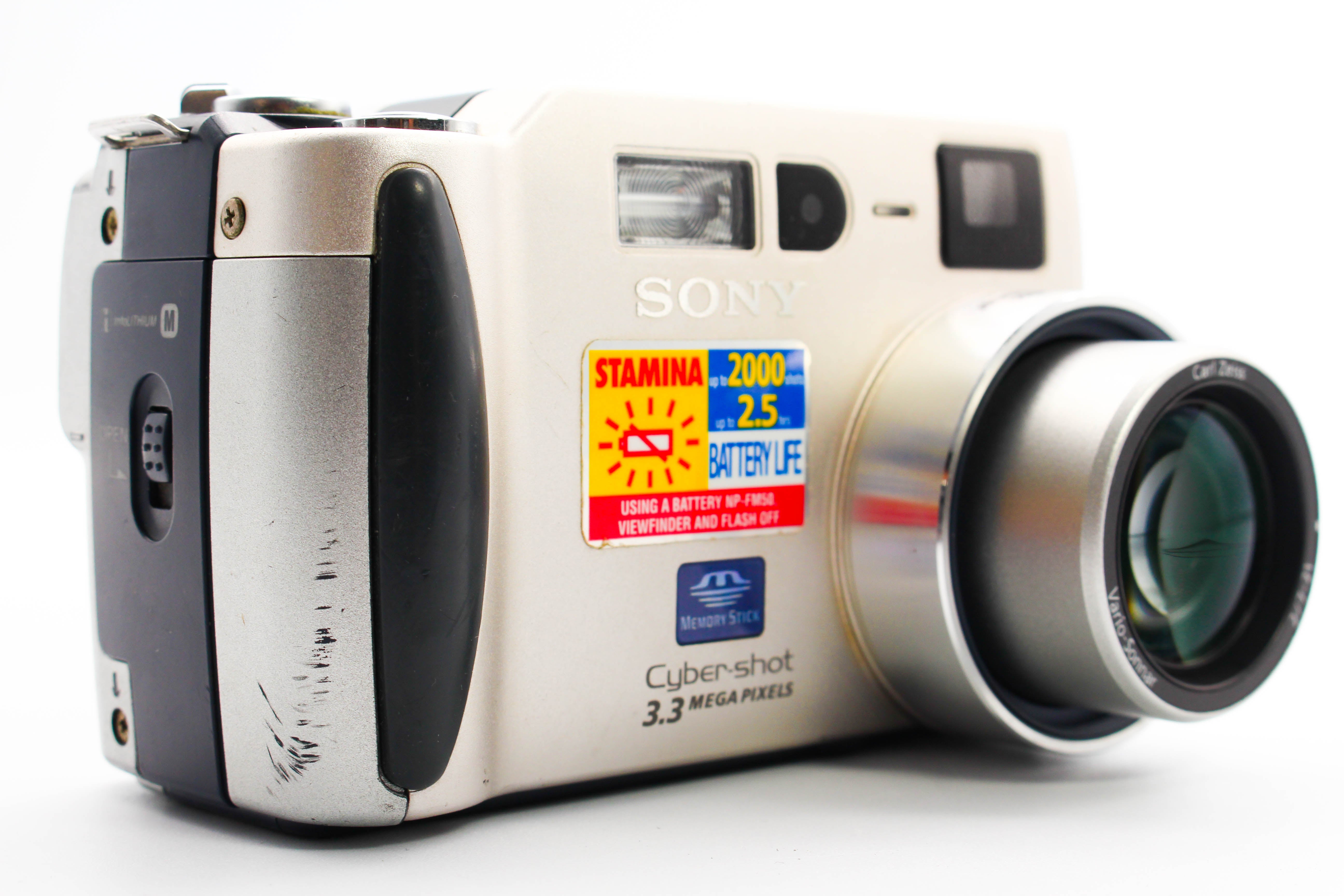 Sony Cybershot DSC-S70 Memory Stick Retro Digital Photo Video Camera Digicam - Tested Bundle Excellent