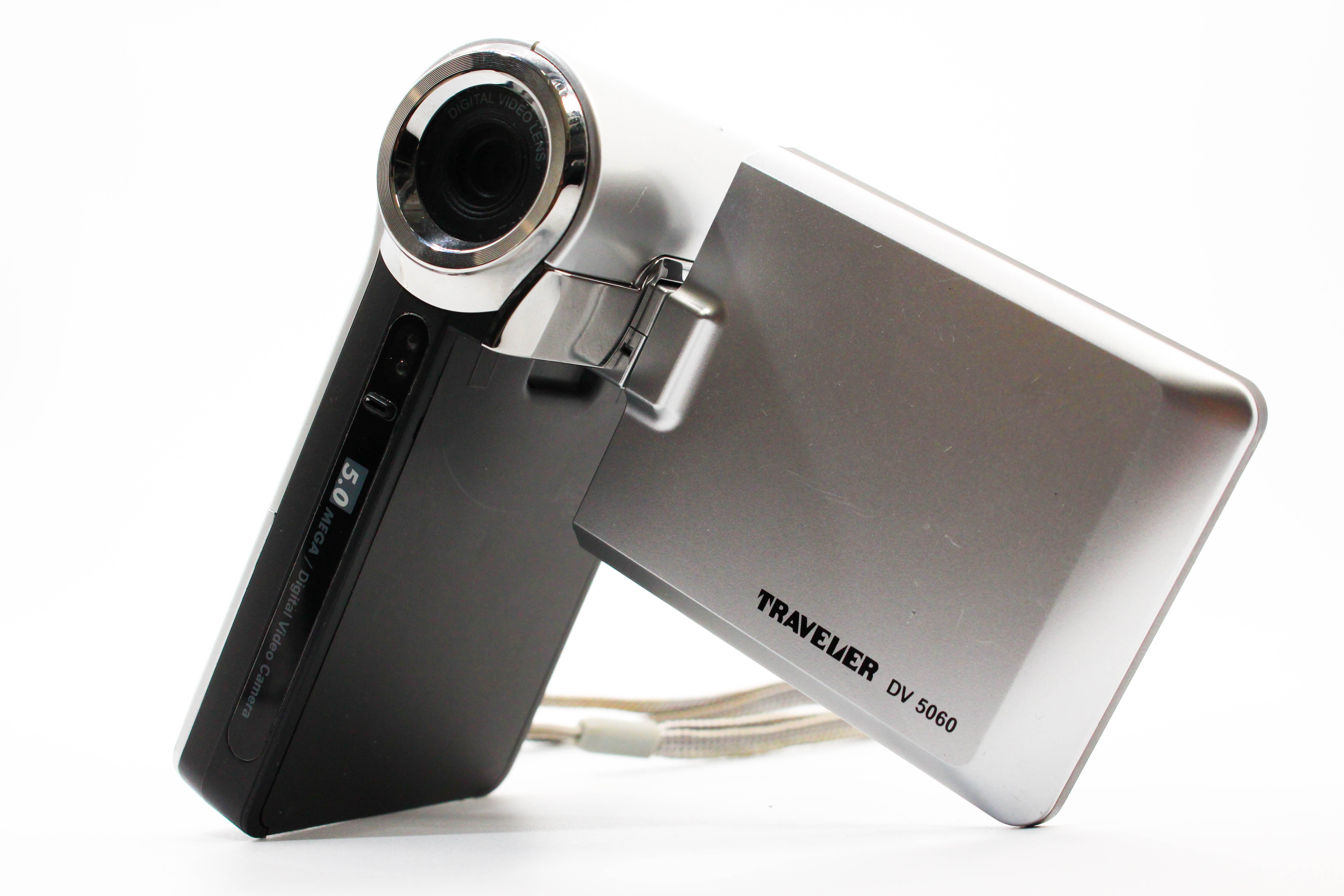 Traveler DV5060 SD Card Compact Digital Photo Video Retro Camera Digicam - Tested Excellent Bundle