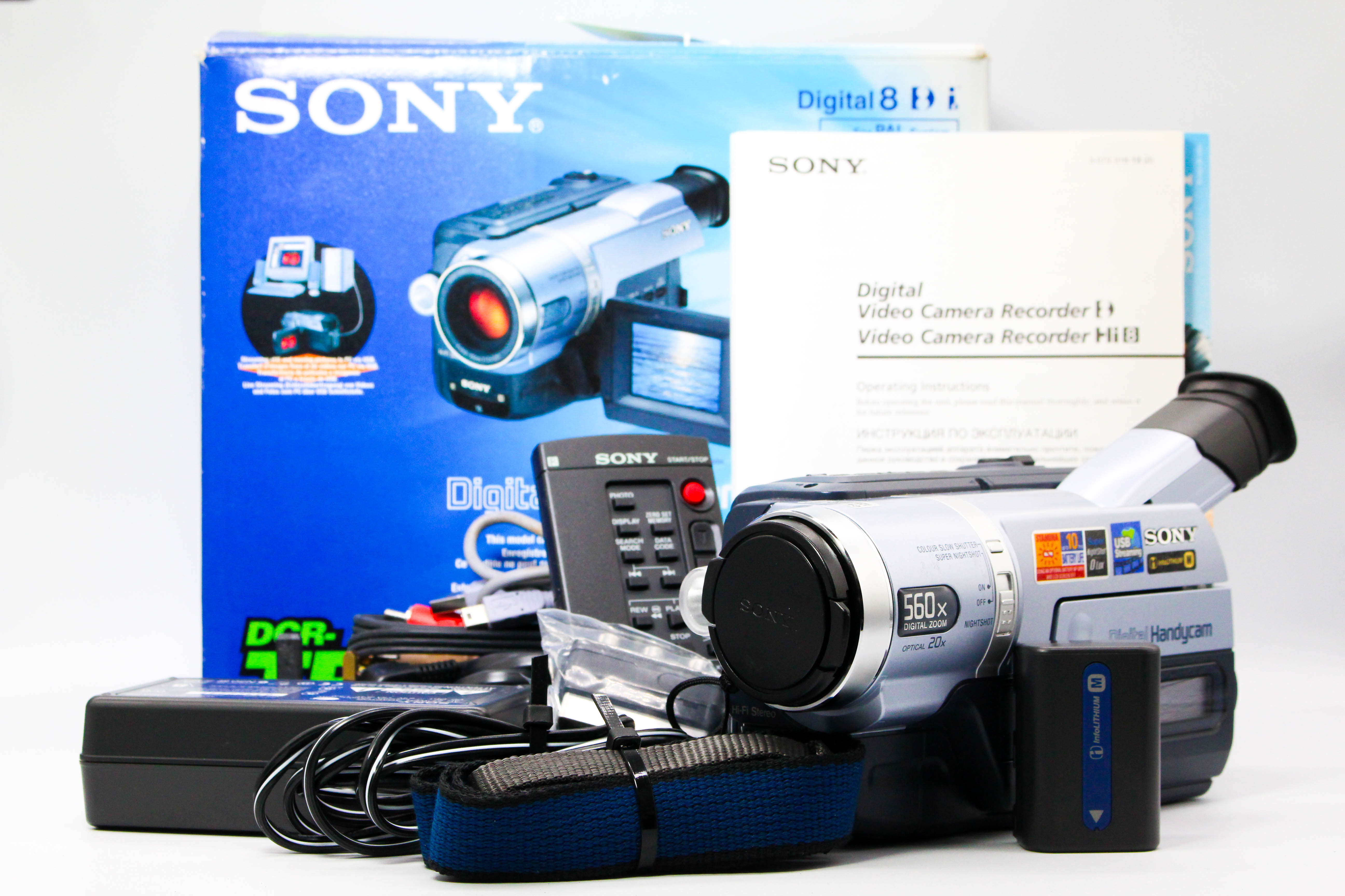 Sony DCR-TRV140E Digital8 8mm Digital Video Handycam Camcorder Camera - Tested Bundle Good