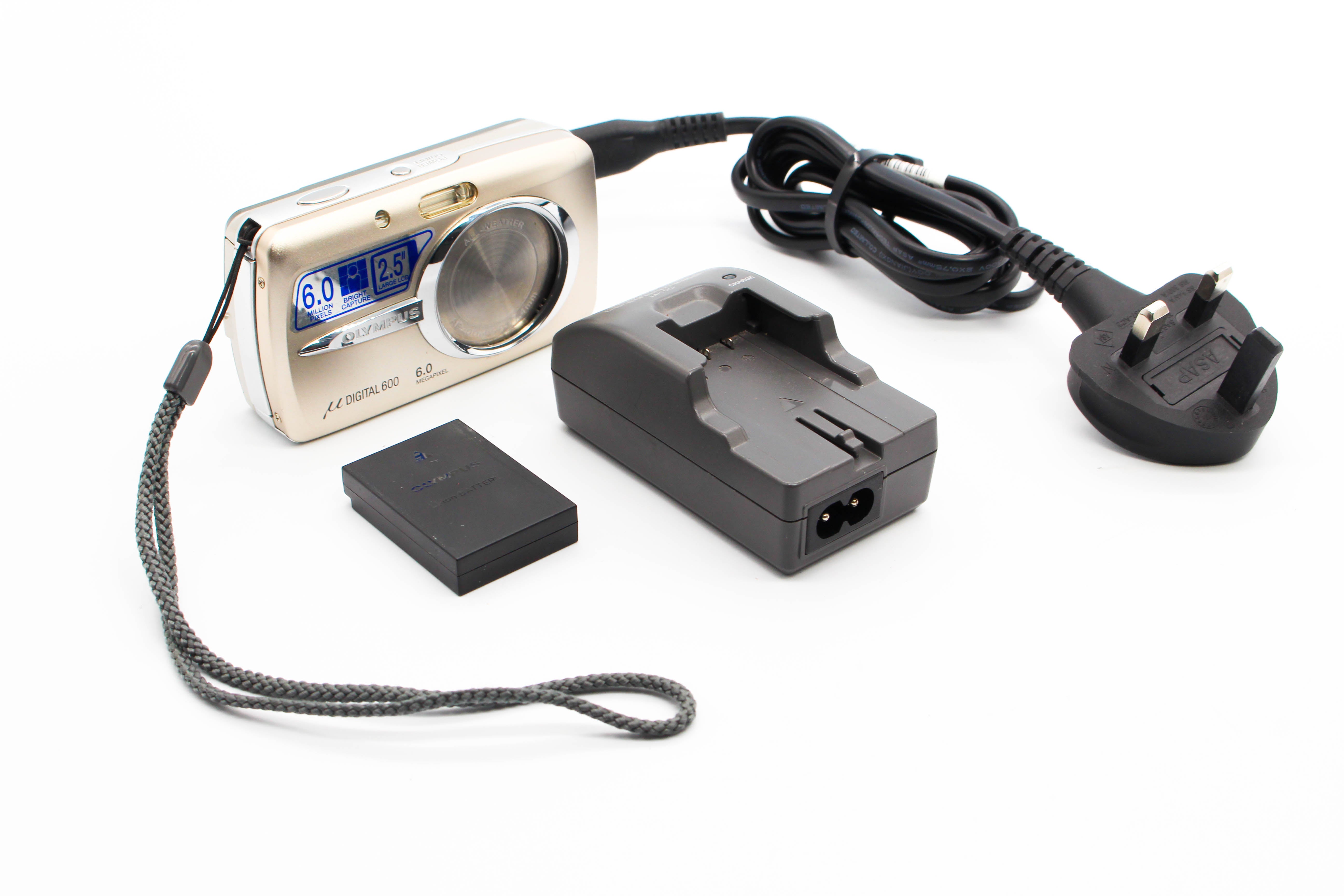 Olympus MJU 600 Digital Photo Video Retro Camera Digicam - Tested Bundle Excellent