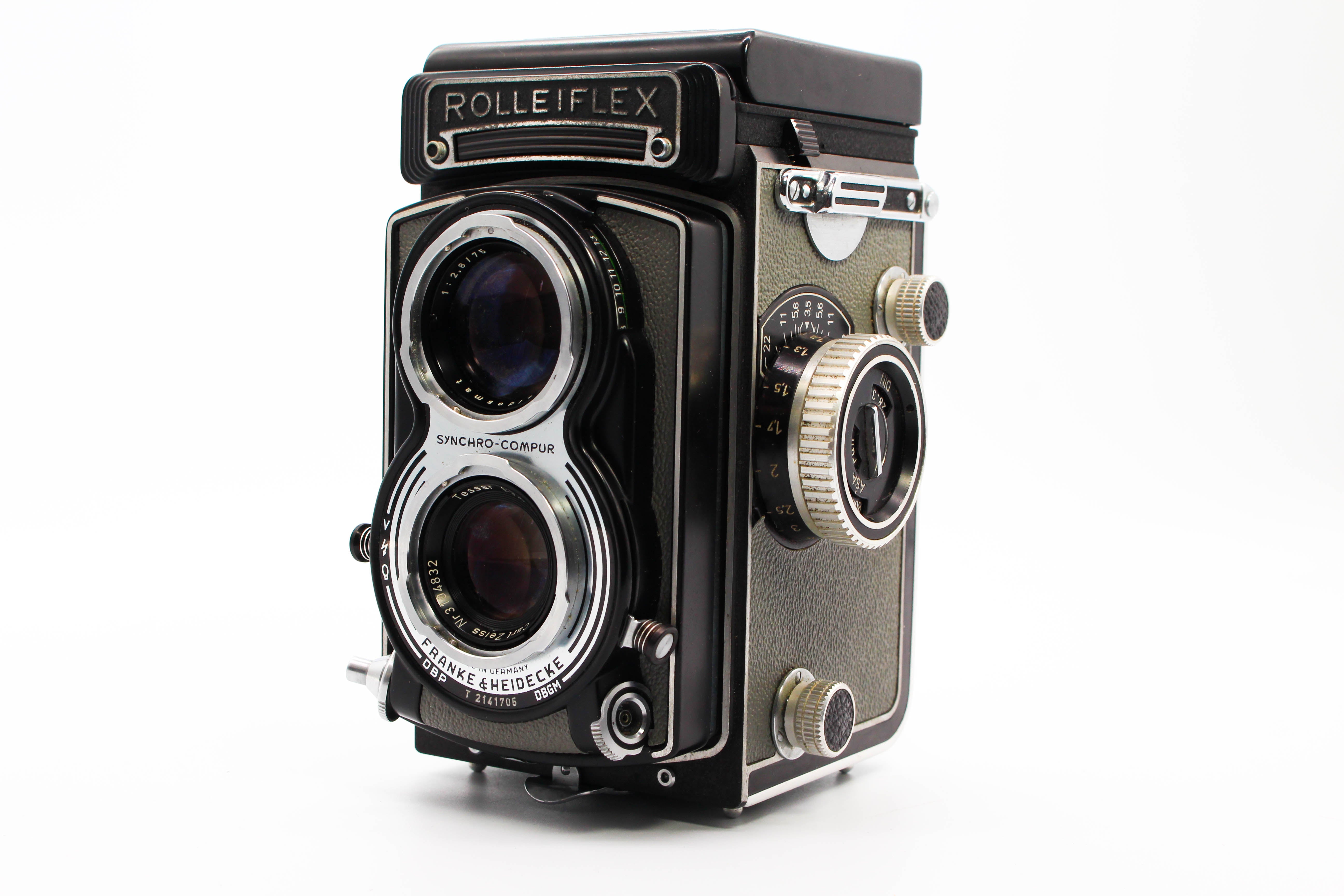 Rolleiflex K8 T Model 1 TLR Vintage Medium Format Film Camera With 75mm f/3.5 Tessar Carl Zeiss Lens and Leather Case - Tested Bundle