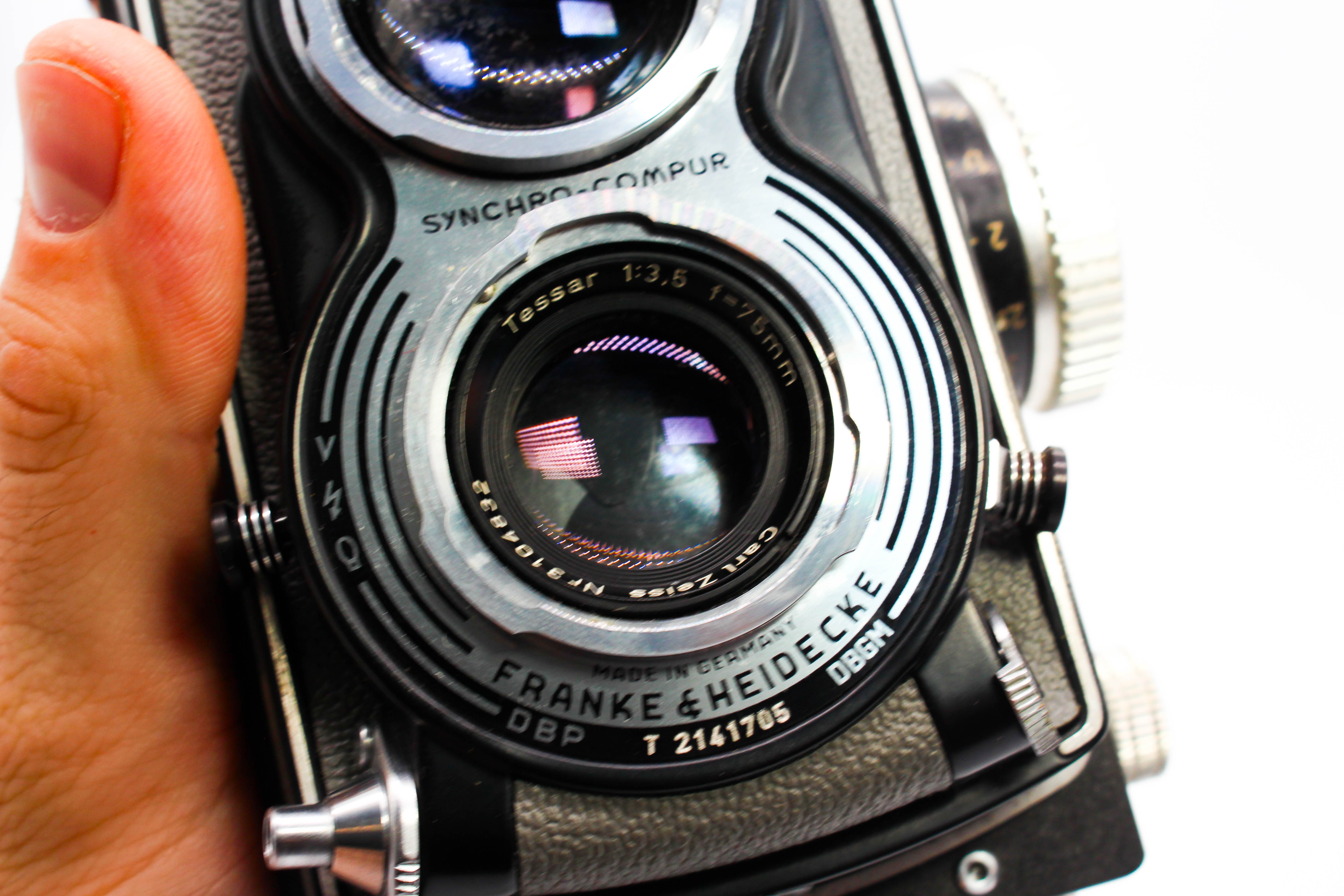 Rolleiflex K8 T Model 1 TLR Vintage Medium Format Film Camera With 75mm f/3.5 Tessar Carl Zeiss Lens and Leather Case - Tested Bundle
